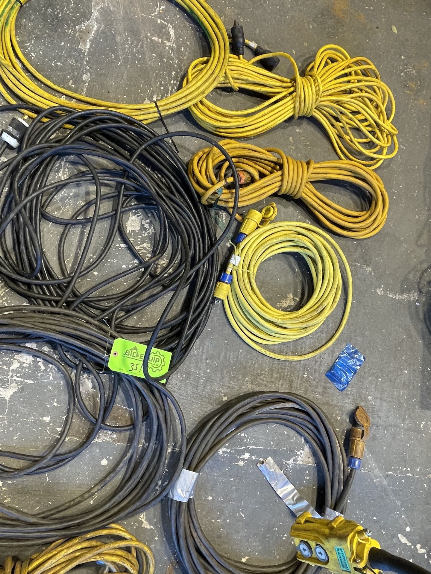 Lot of Extension Cords - Upland - Image 7 of 11