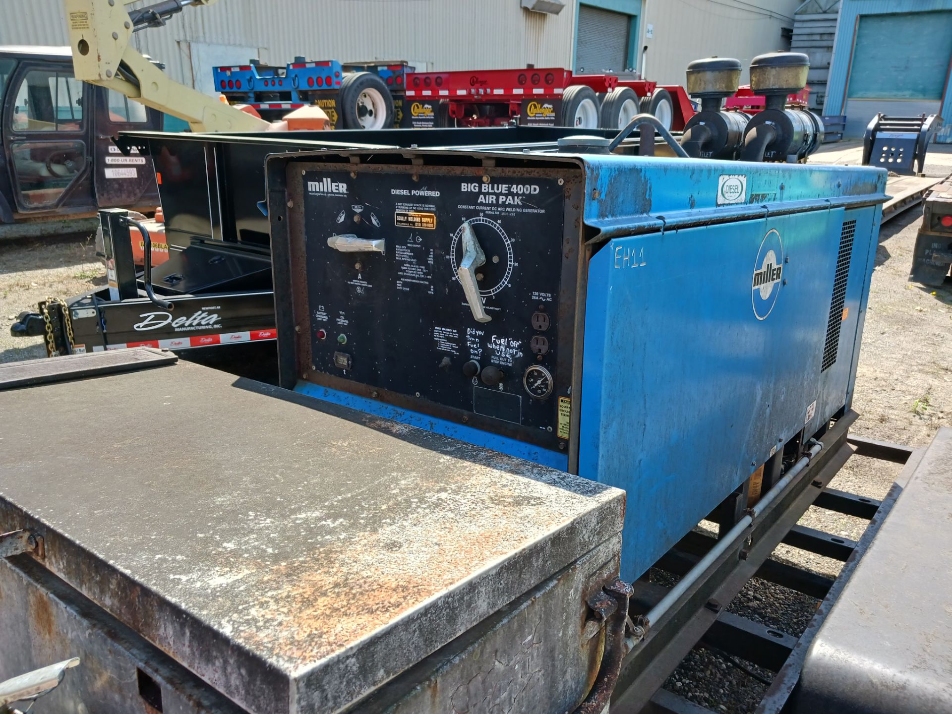 Miller Diesel Towable Welder (EH11) - Lester, PA - Image 2 of 6