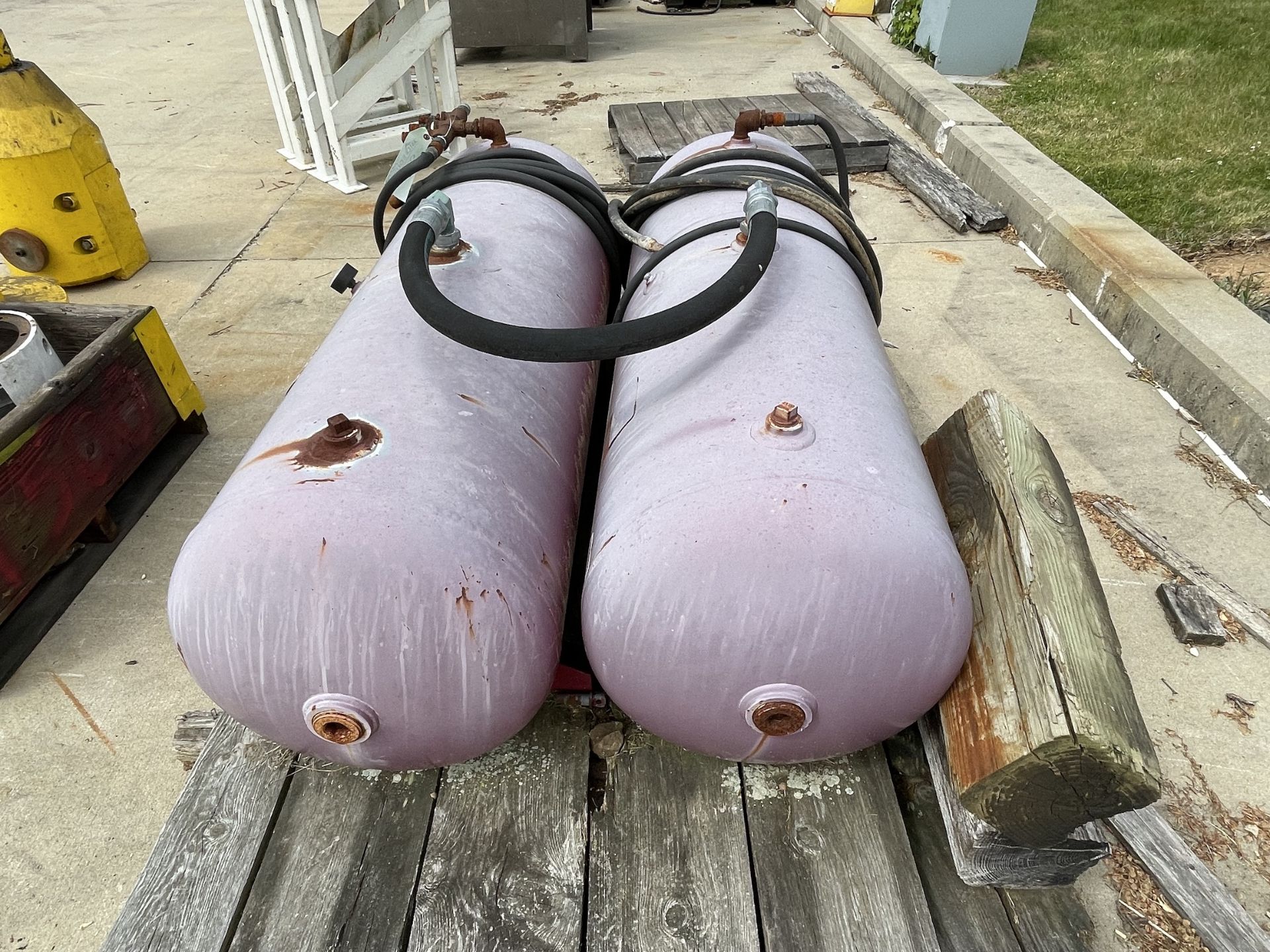 Lot of 2 Air Tanks (S21) - West Chester - Image 6 of 7