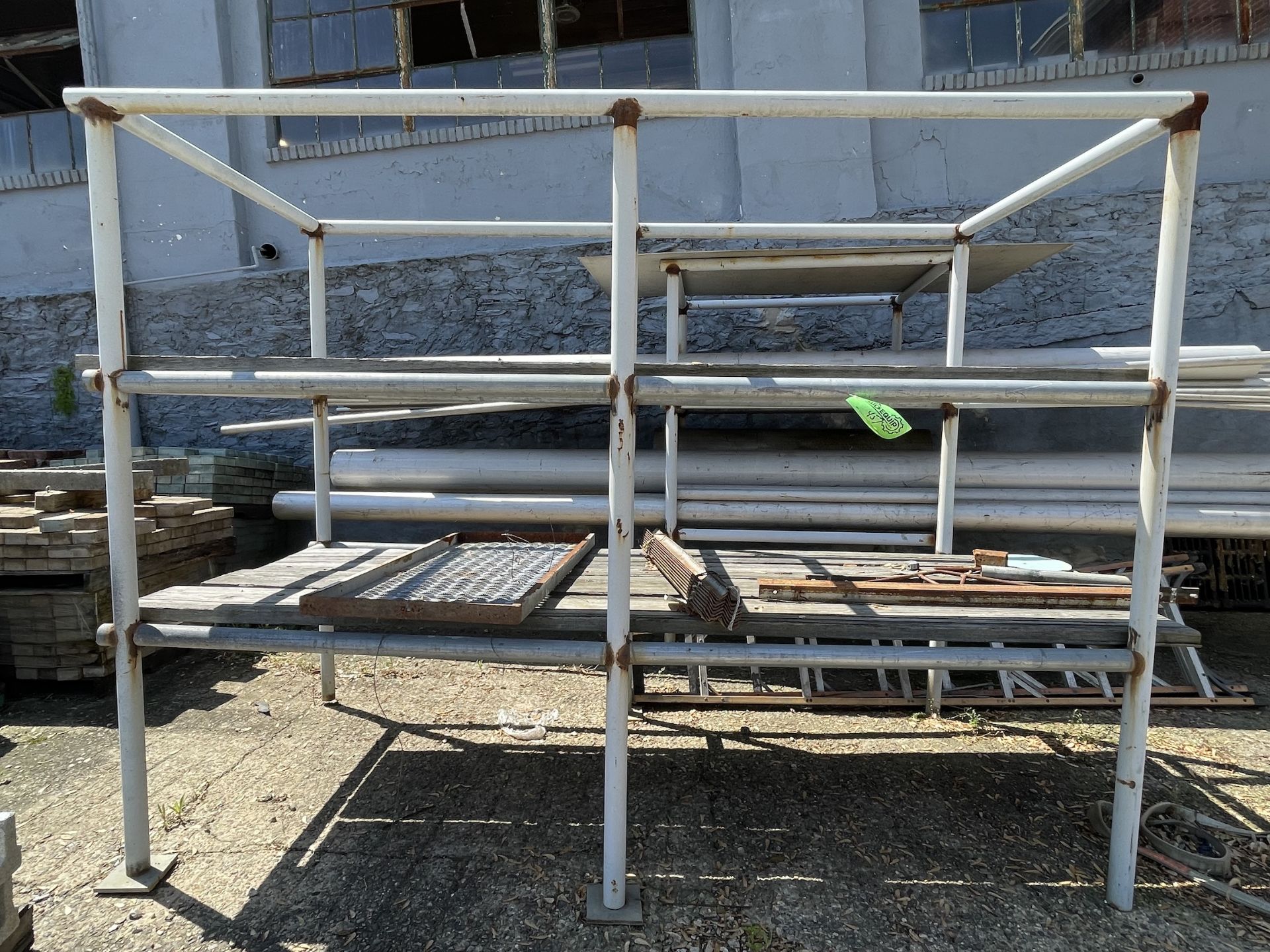 Lot of 2 Pipe Racking - Upland