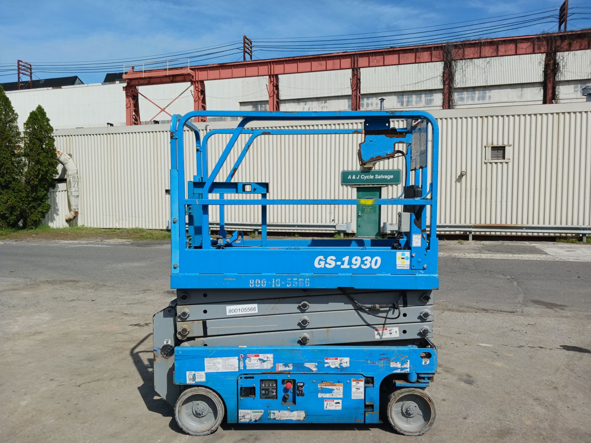 2016 Genie GS1930 19ft 500lb Scissor Lift - Lester, PA