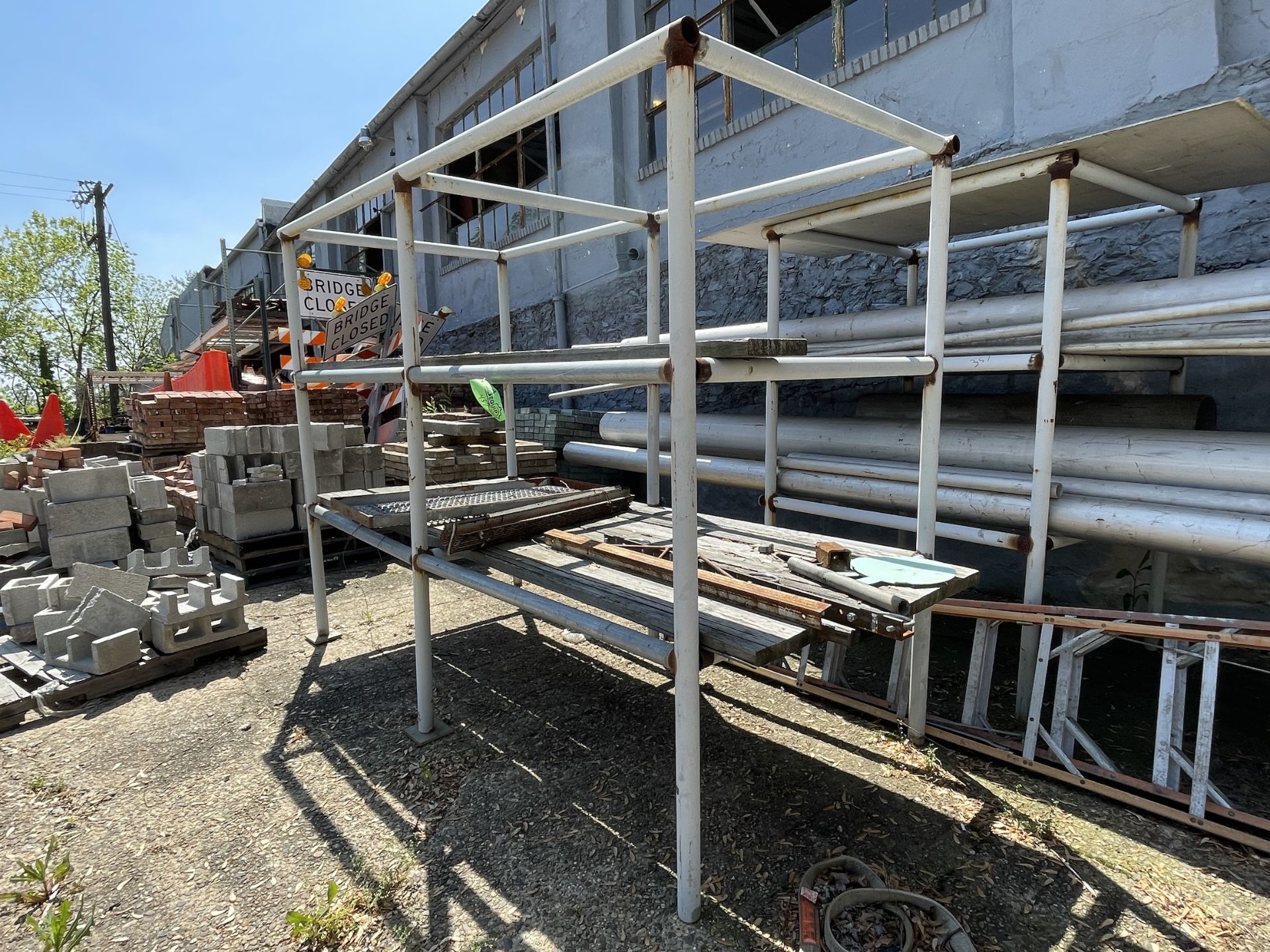 Lot of 2 Pipe Racking - Upland - Image 2 of 4