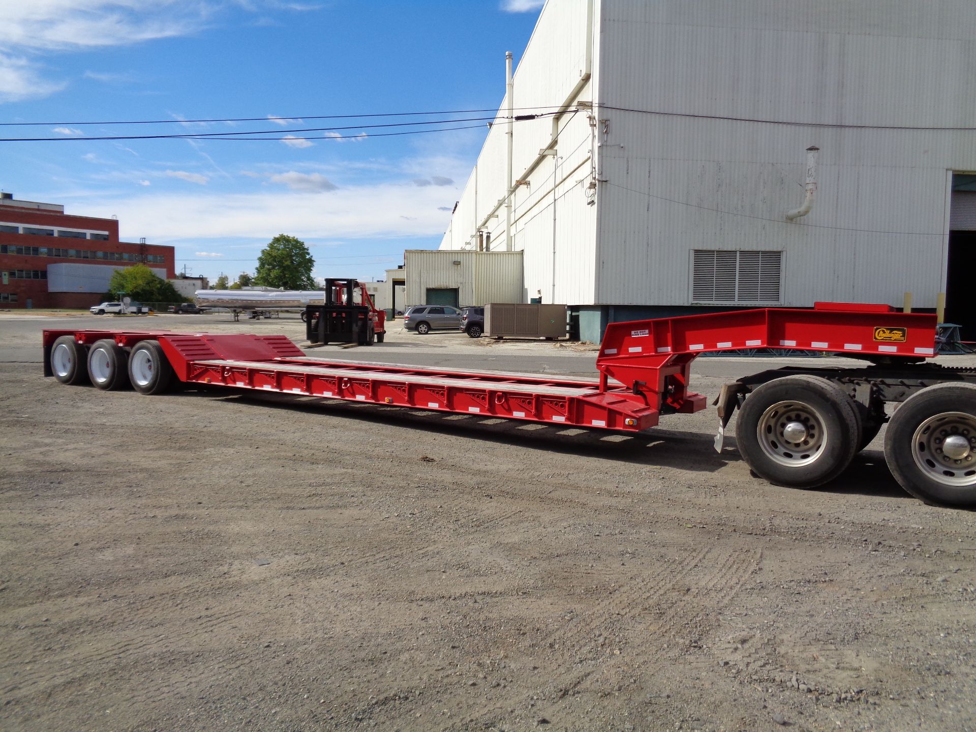 NEW 2022 WITZCO RG52 DETACHABLE LOWBOY TRAILER - Lester, PA - Image 5 of 10