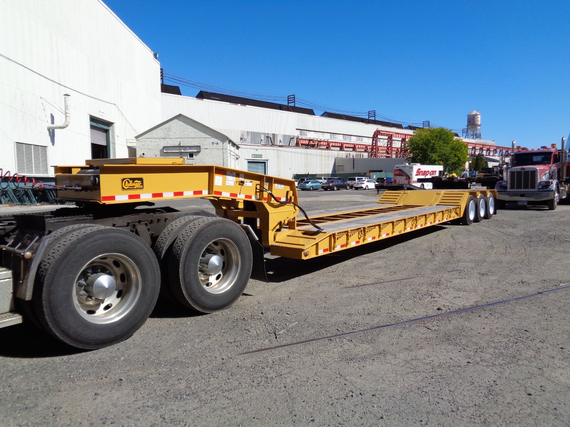 NEW 2022 Witzco RG52 Detachable Gooseneck Trailer - Lester, PA - Image 6 of 11