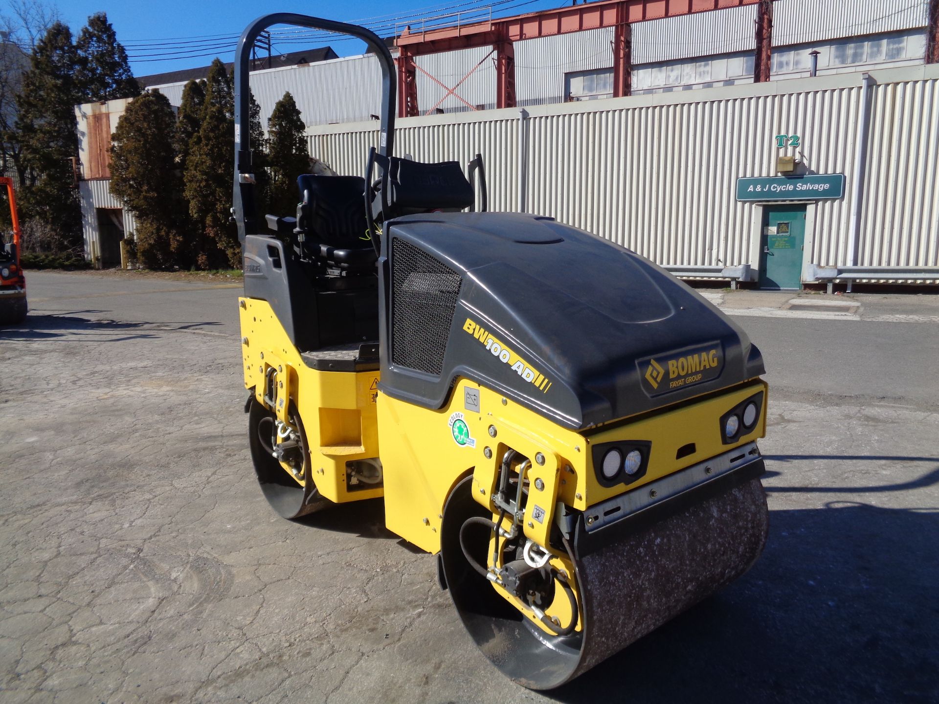 UNUSED 2022 Bomag BW100 AD-5 Drum Roller - Lester, PA - Image 5 of 8