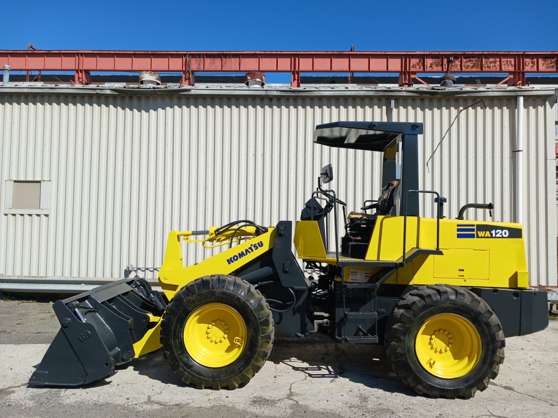 Komatsu WA120-1 Wheel Loader - Lester, PA - Image 4 of 10