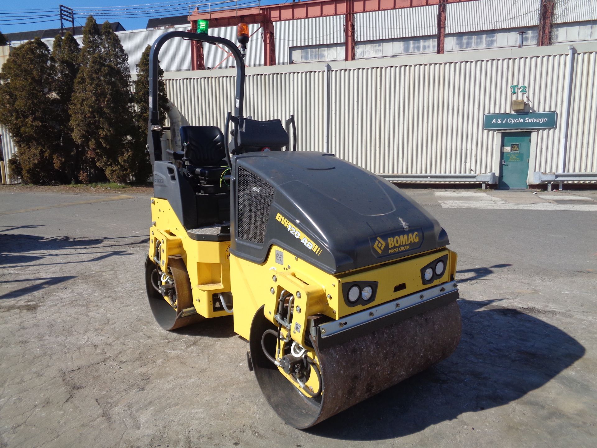 Unused 2022 Bomag BW120 AD-5 Roller - Lester, PA - Image 5 of 8