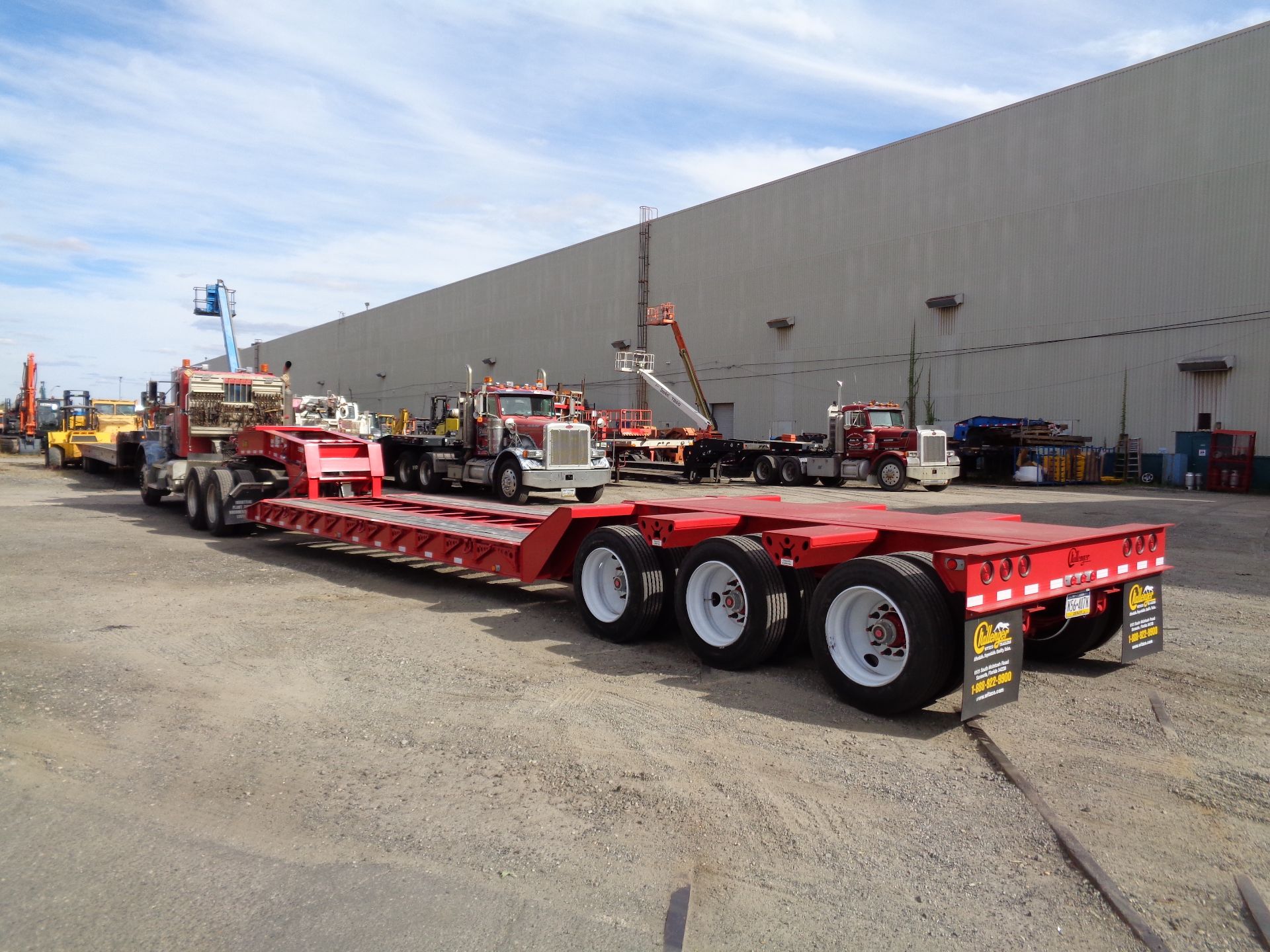 NEW 2022 WITZCO RG52 DETACHABLE LOWBOY TRAILER - Lester, PA - Image 9 of 10