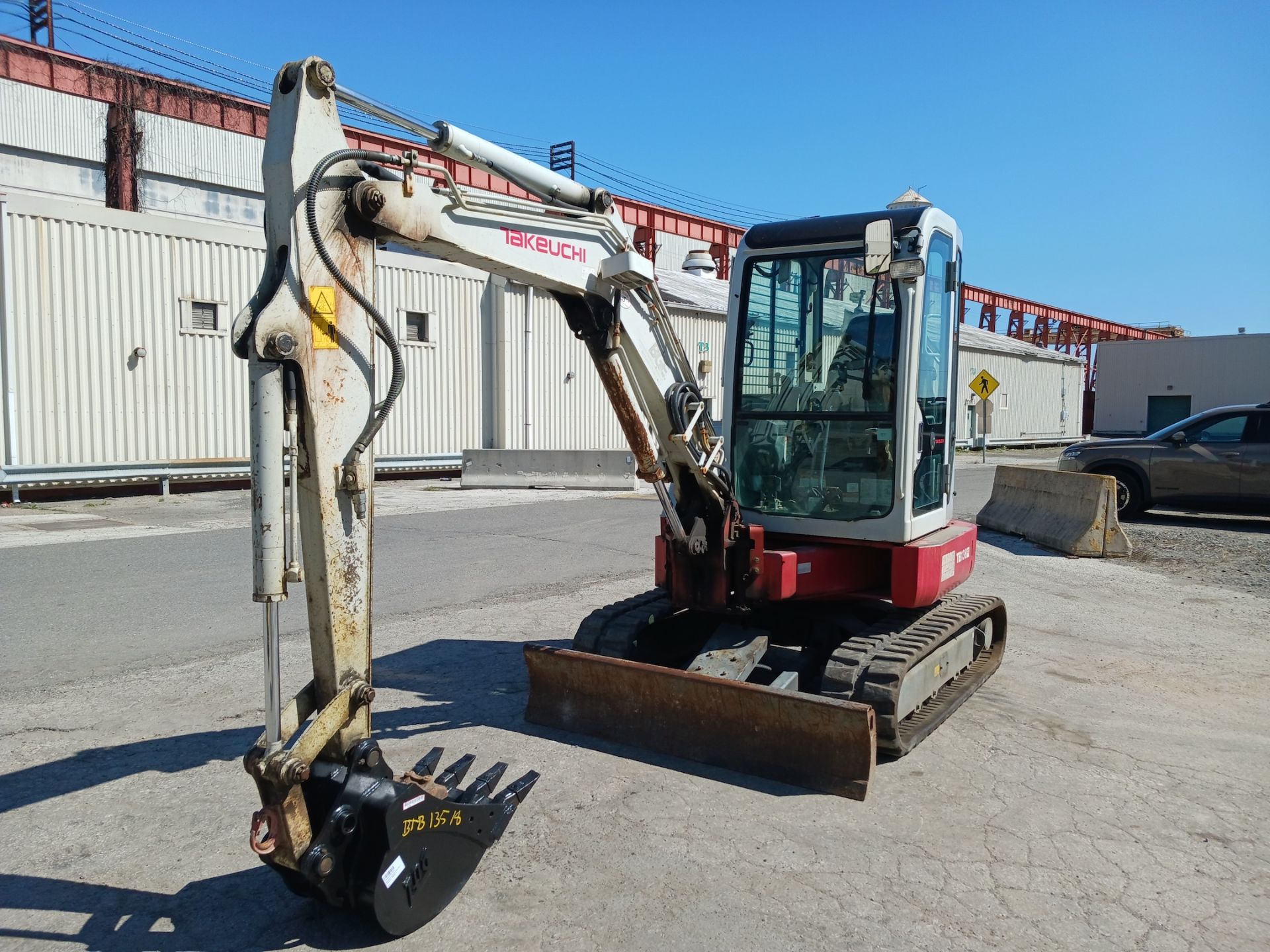 2014 Takeuchi TB138FR Mini Hydraulic Excavator - Lester, PA - Image 6 of 8