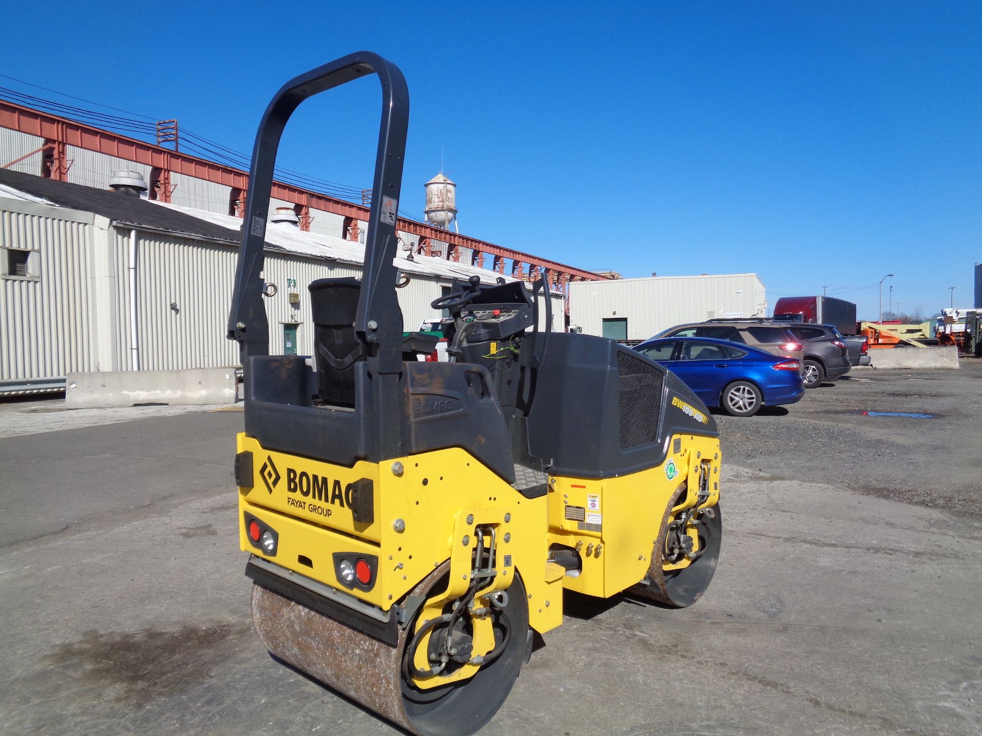 UNUSED 2022 Bomag BW100 AD-5 Drum Roller - Lester, PA - Image 6 of 8