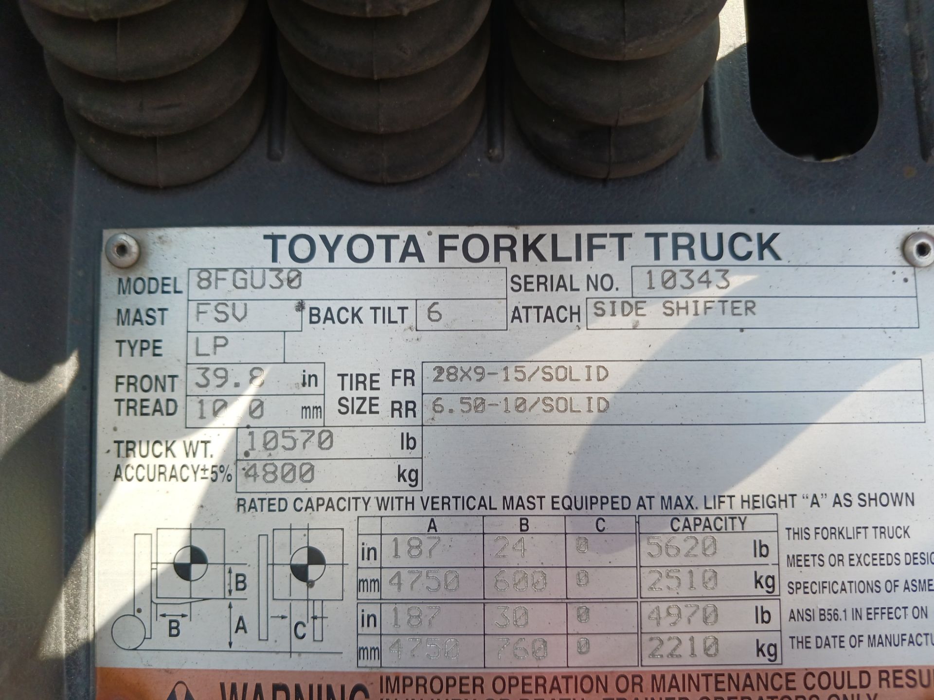 Toyota 8FGU30 6,000 lb Forklift - Lester, PA - Image 13 of 13
