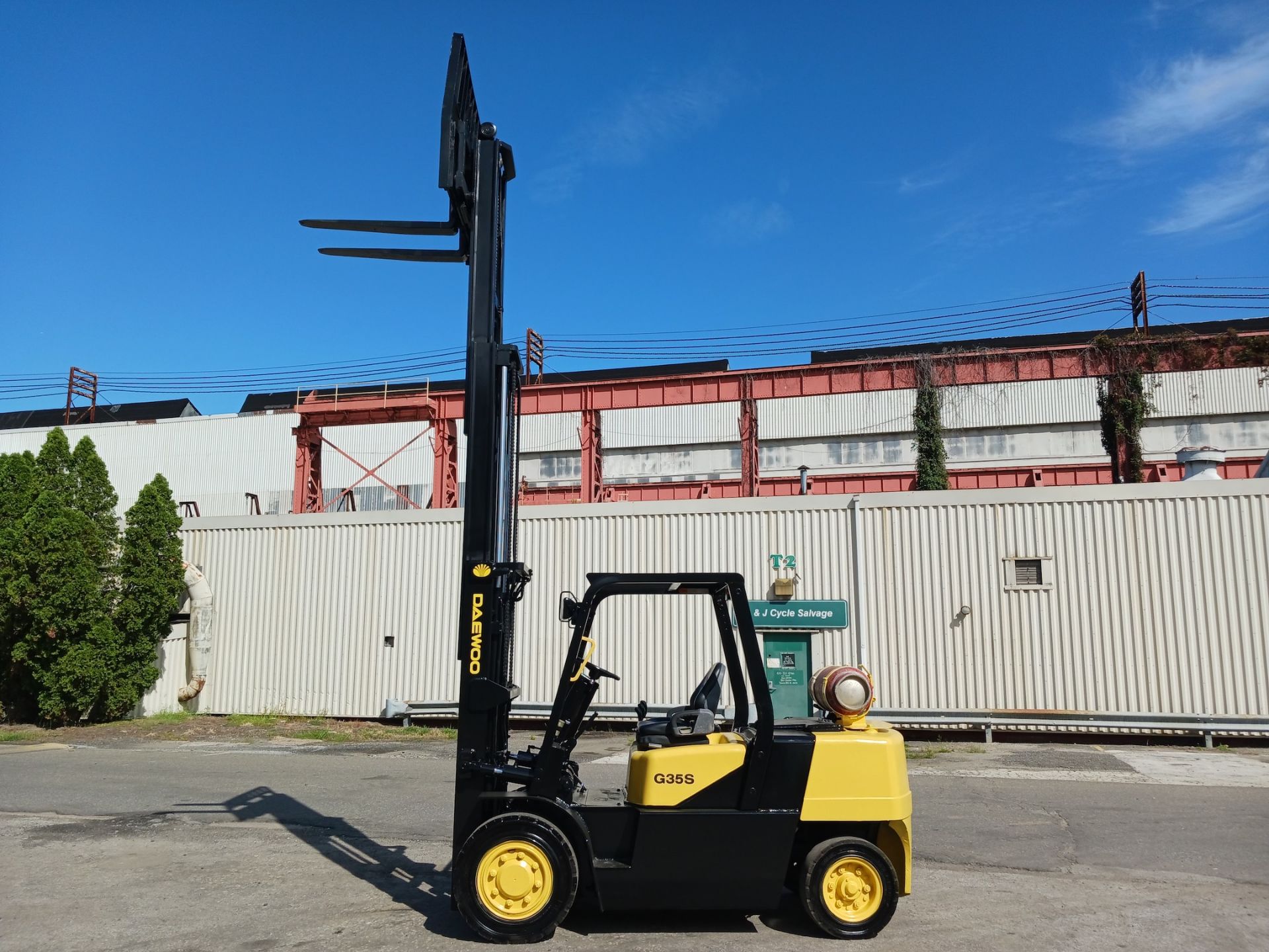 Daewoo G35S-2 7,000 lb Forklift - Image 7 of 15