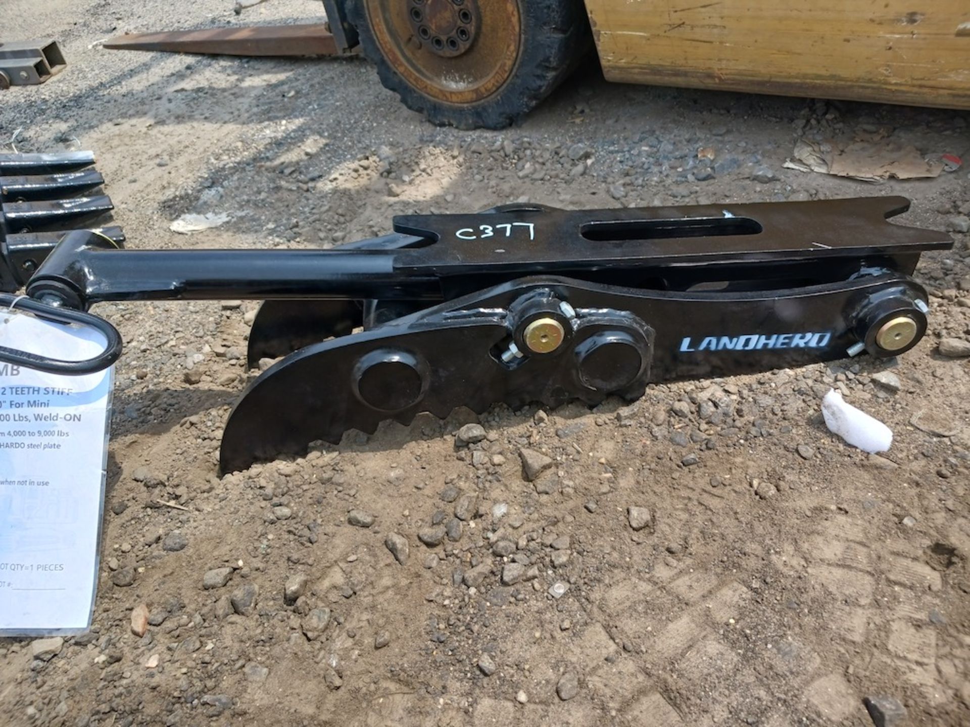 Brand New Unused Landhonor Thum2-3.5T 8" Thumb for Mini Excavator (C377E) - Image 2 of 6