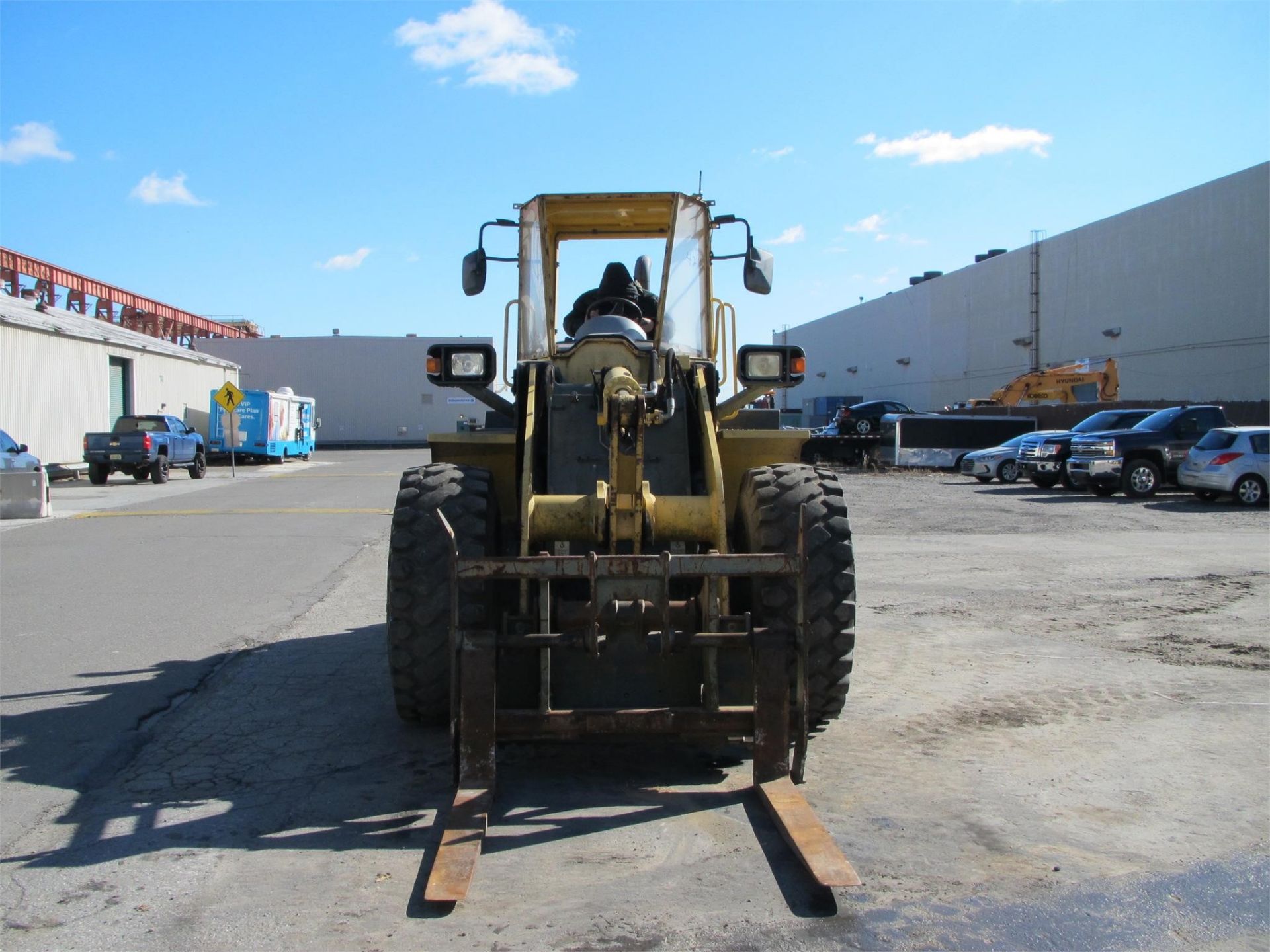 Komatsu WA250-6 4X4 Wheel Loader with Forks & Bucket - Image 10 of 17