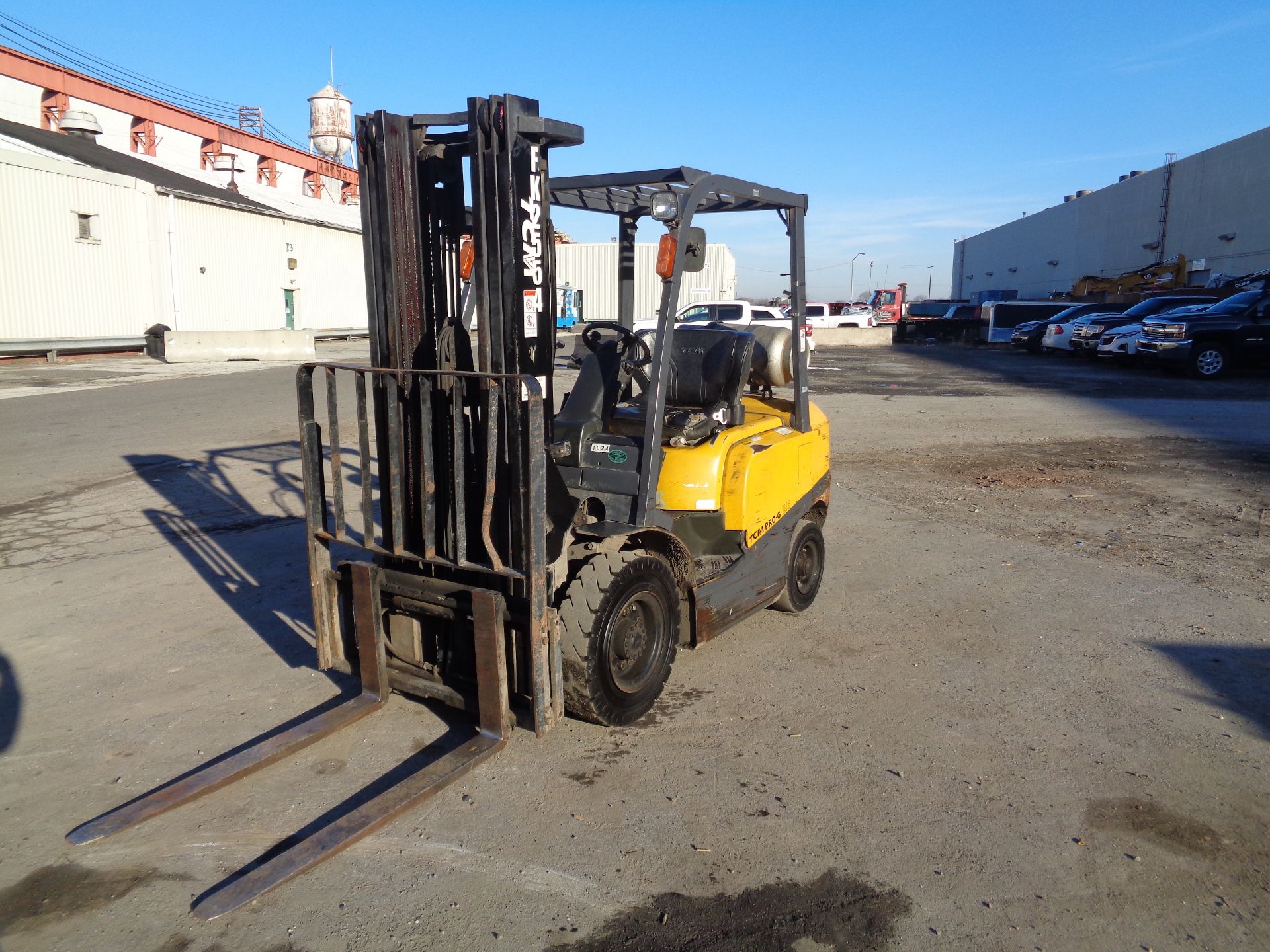 TCM FG25T3L 5,000lb Forklift - Image 3 of 11