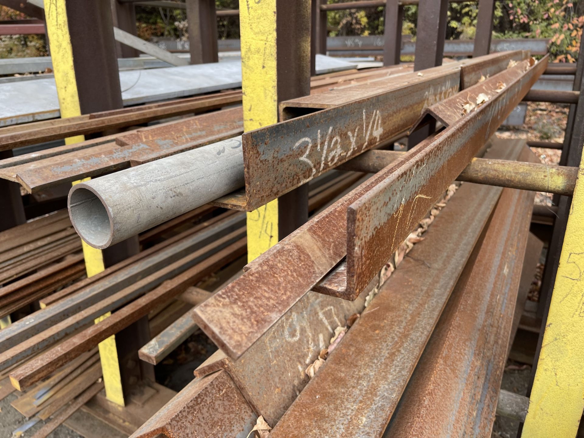 Material Racking with Galvanized Bars (SE18) - Image 10 of 15