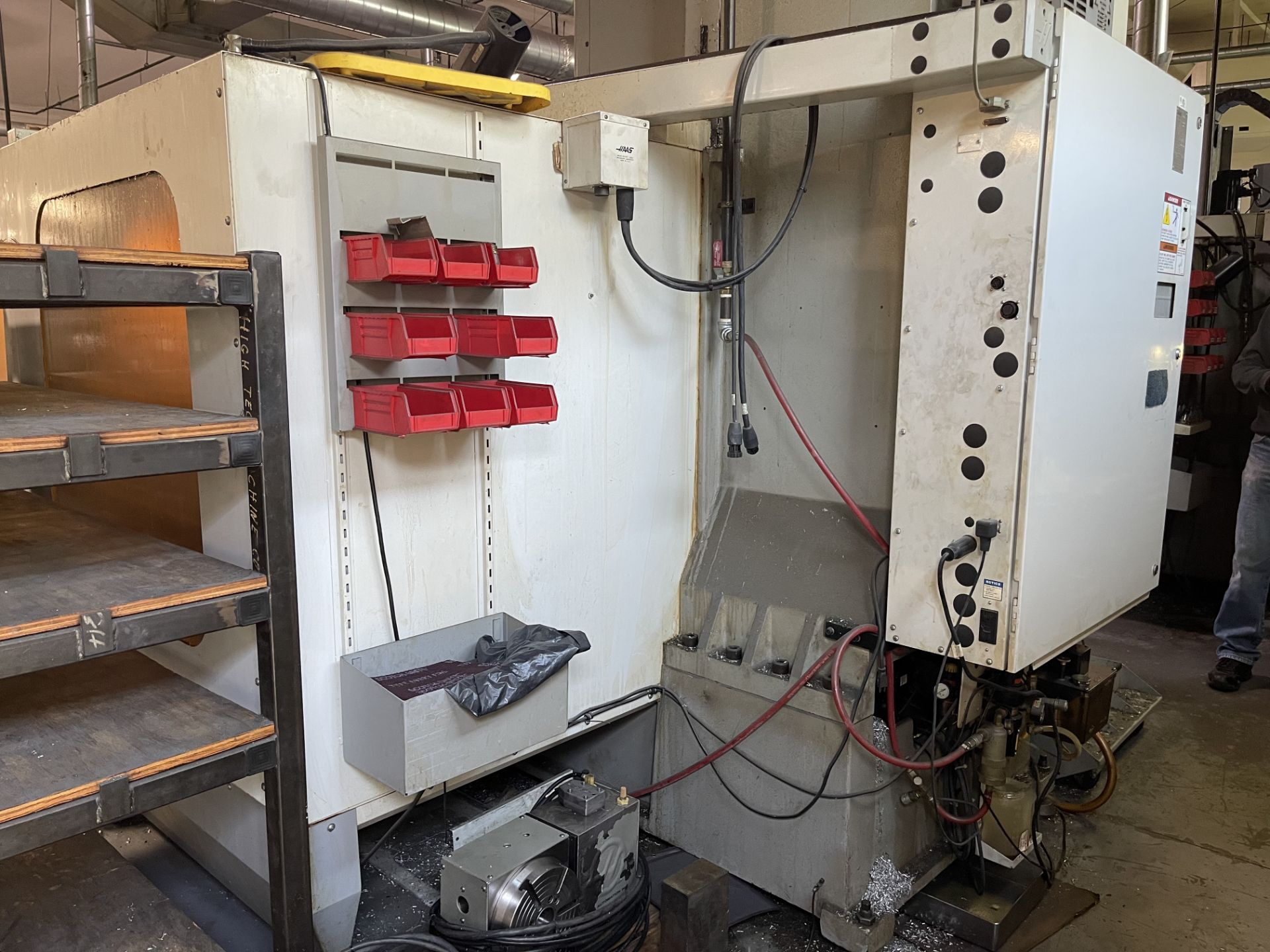 Haas VF-3B Vertical Machining Center (H2) - Image 17 of 27