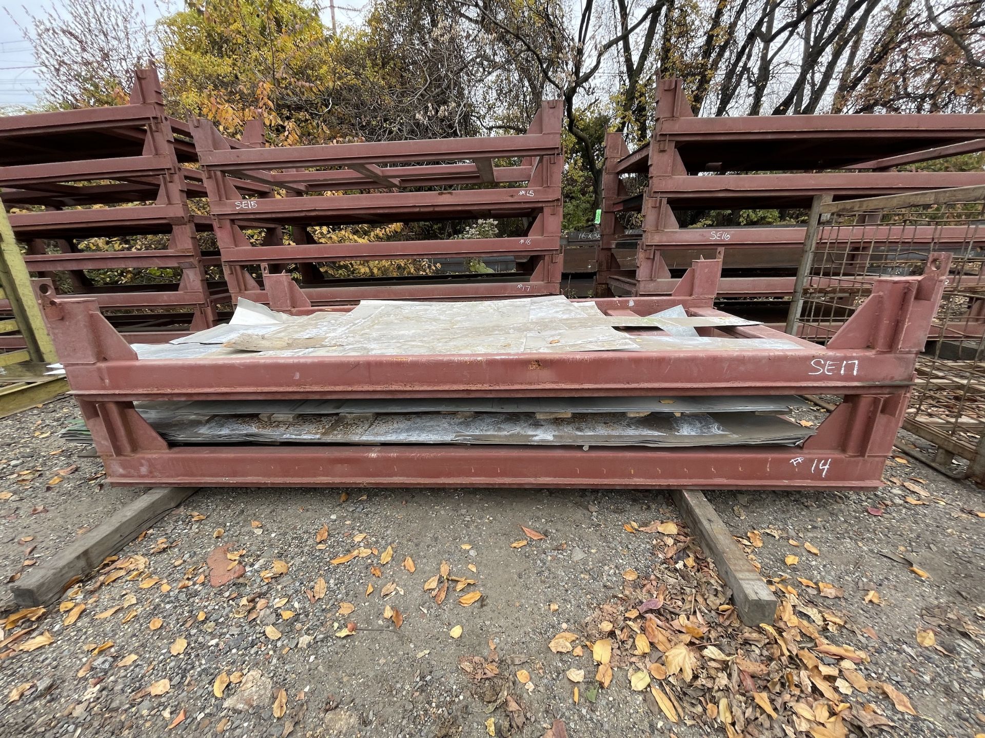 Lot of 2 Material Racking with Galvanized Sheets (SE17)