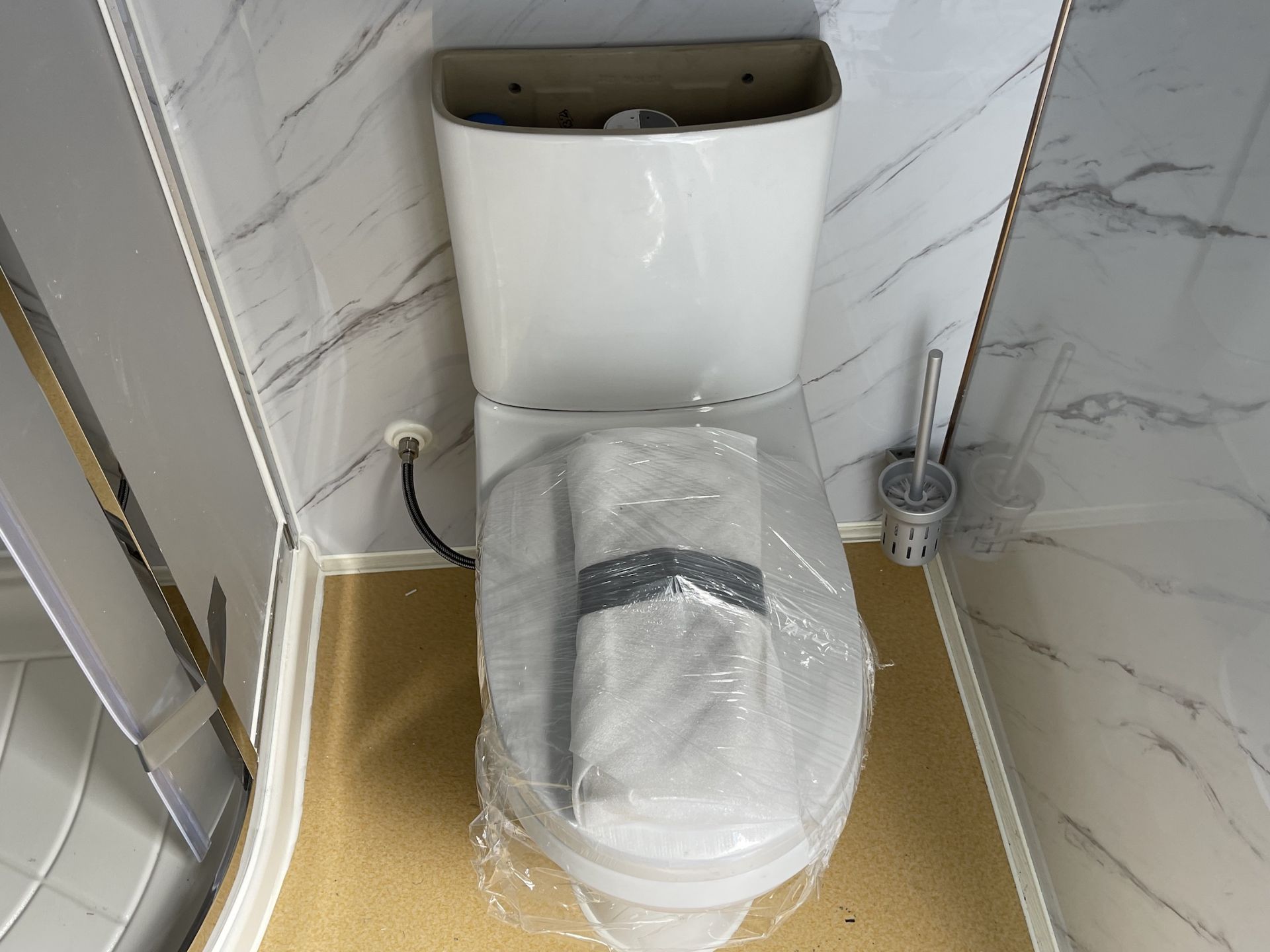 Brand New Bastone 110V Mobile Bathroom (NY177) - Image 15 of 20