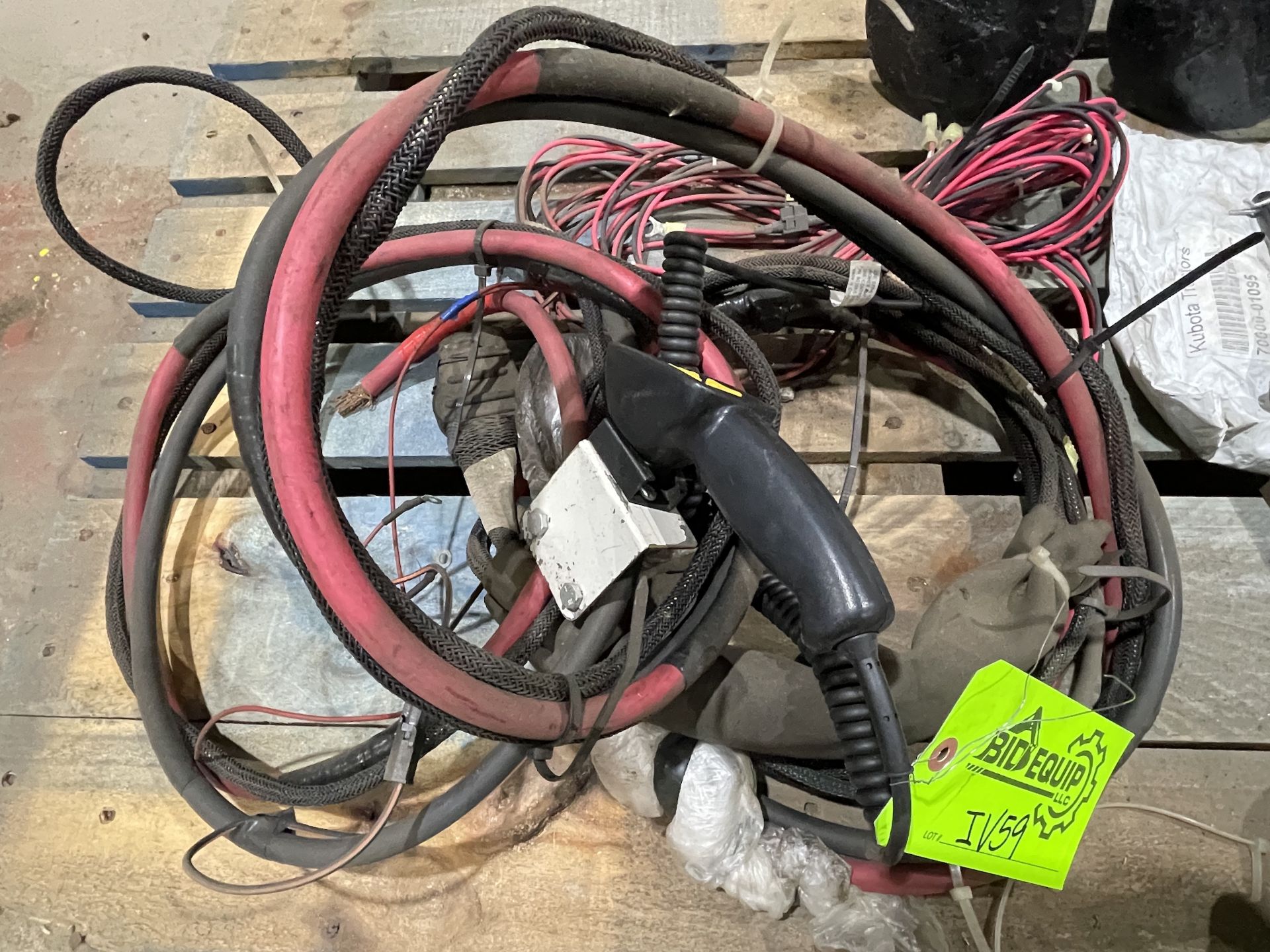 Lot of Miscellanous Equipment Parts (IV59) - Image 11 of 12