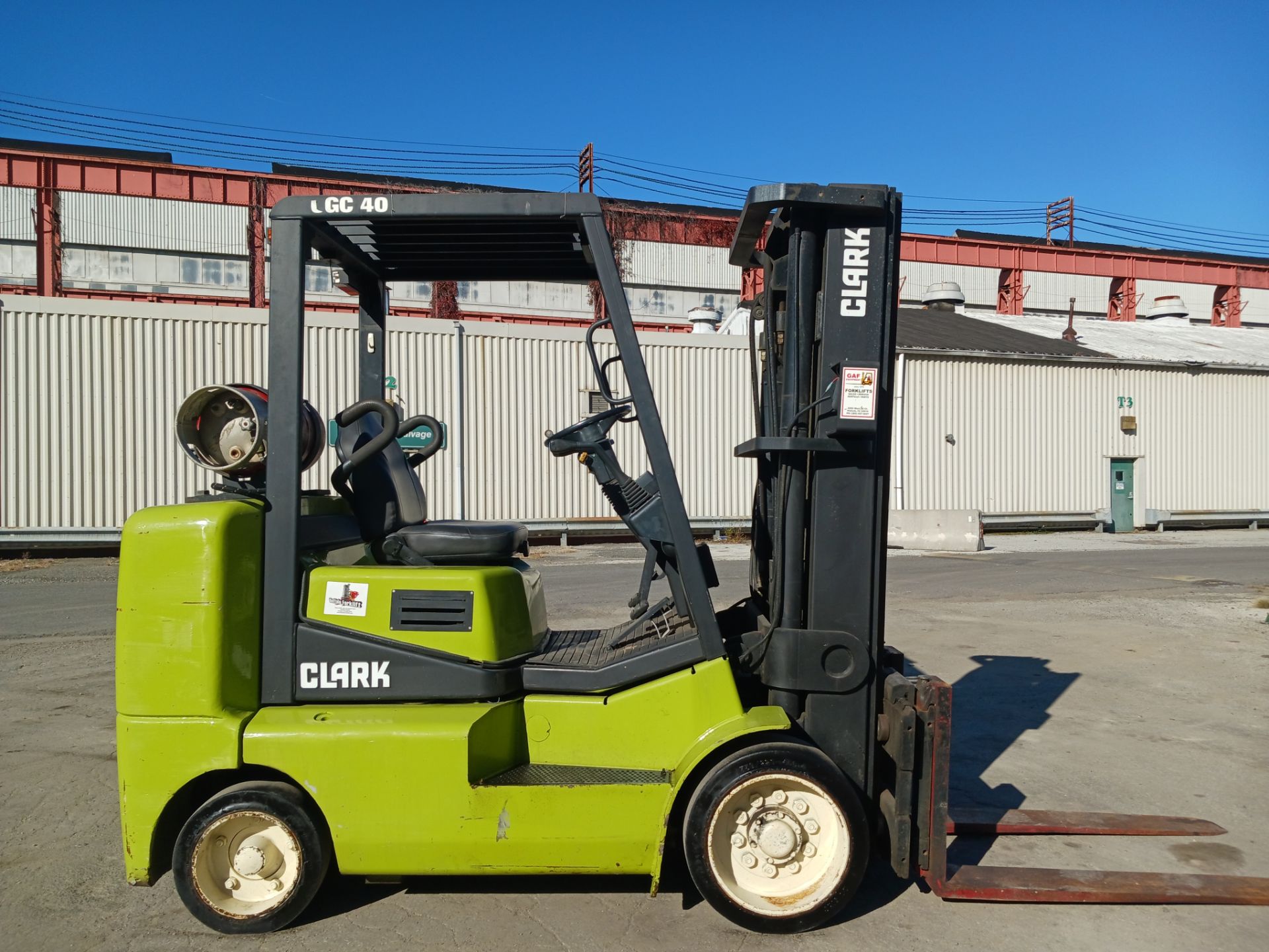 Clark CGC40 8,000lb Forklift