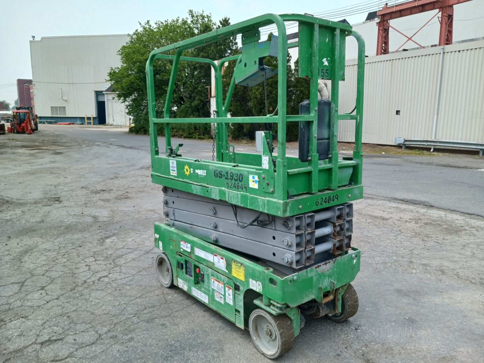 Genie GS-1930 19FT Scissor Lift - Image 2 of 13