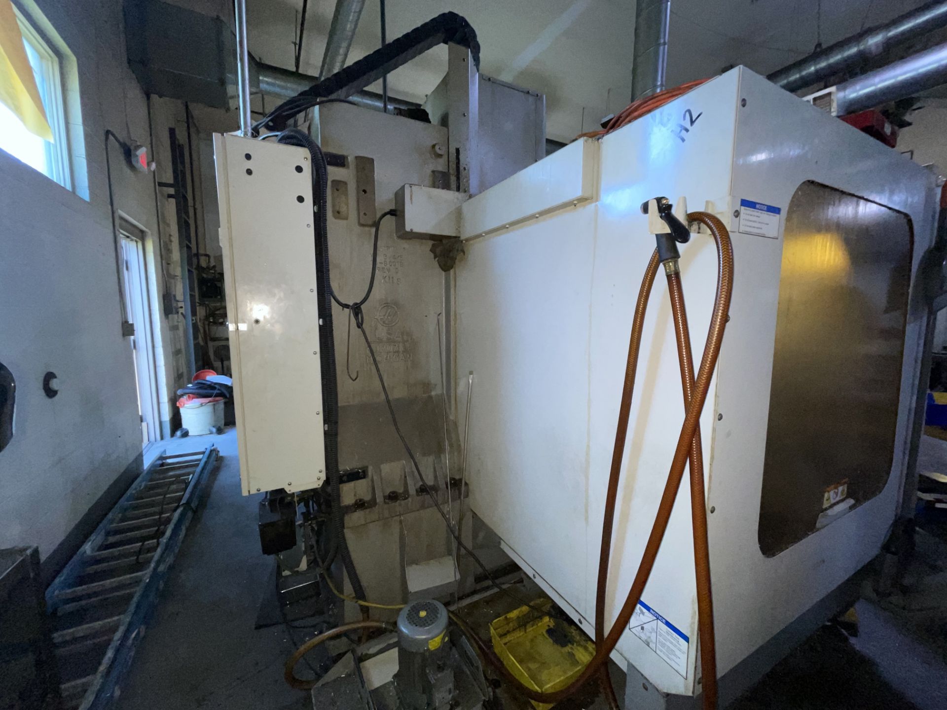 Haas VF-3B Vertical Machining Center (H2) - Image 16 of 27
