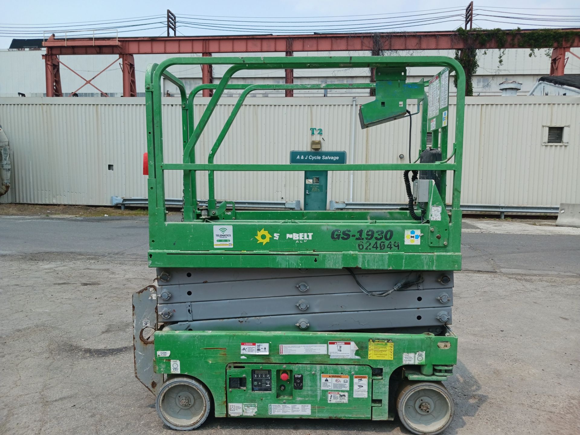 Genie GS-1930 19FT Scissor Lift