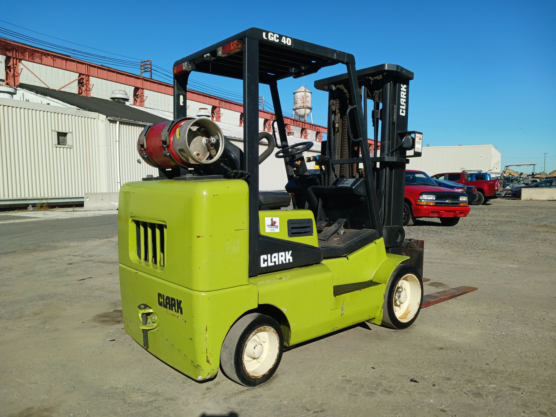 Clark CGC40 8,000lb Forklift - Image 3 of 21
