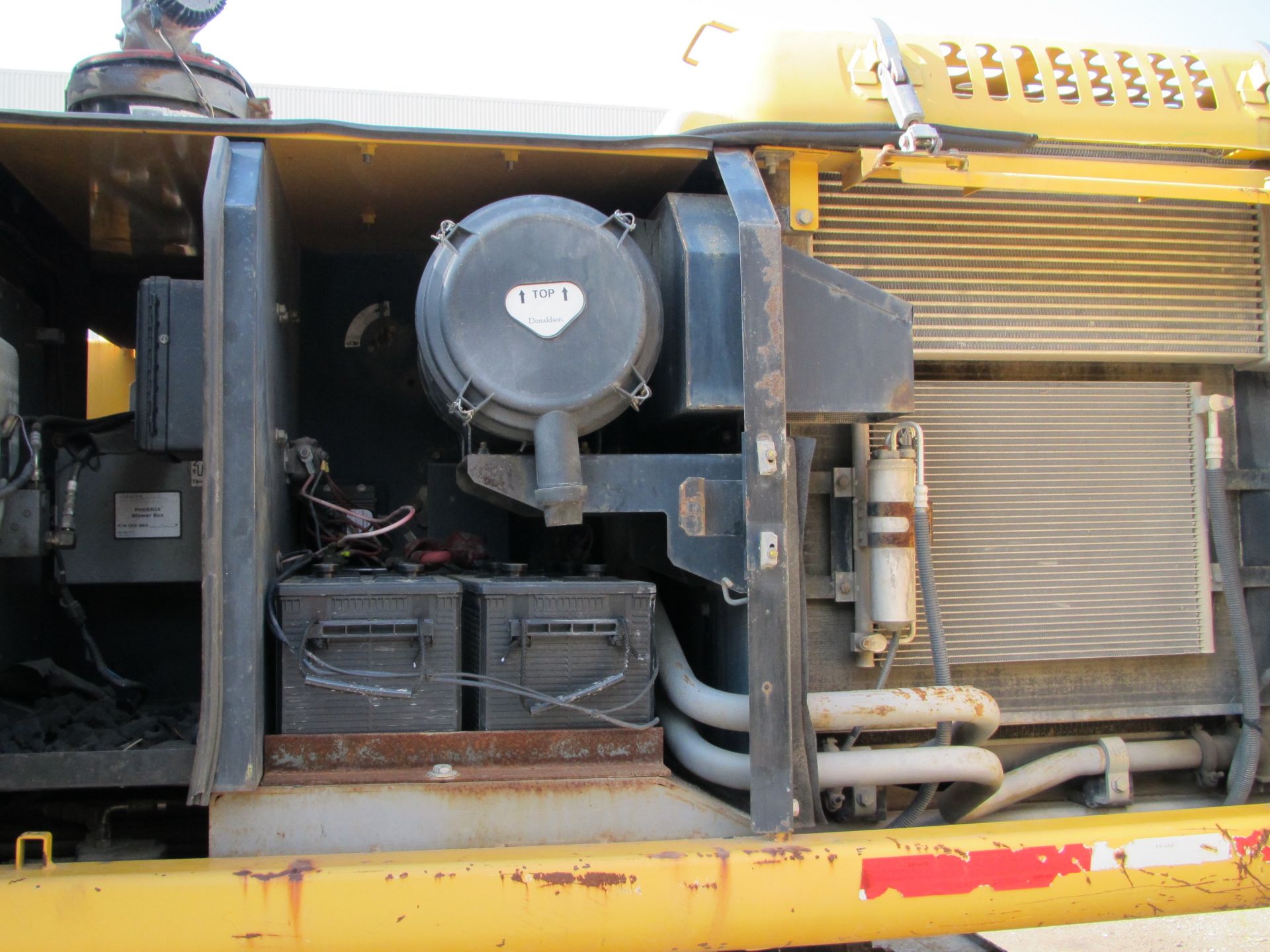 John Deere 210C Wheeled Excavator - Image 23 of 24
