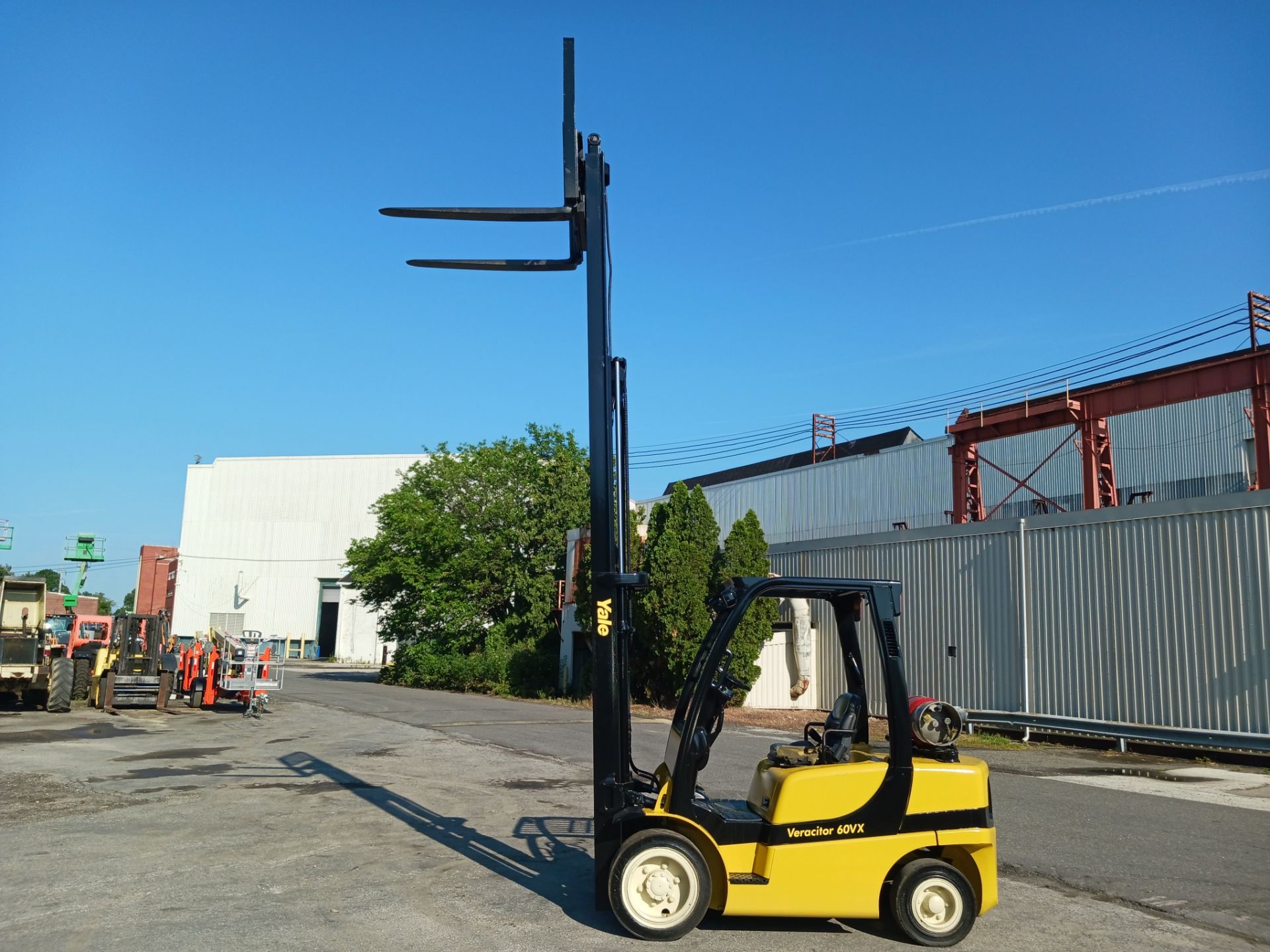 Yale GLP060VX 6,000lb Forklift - Image 7 of 13