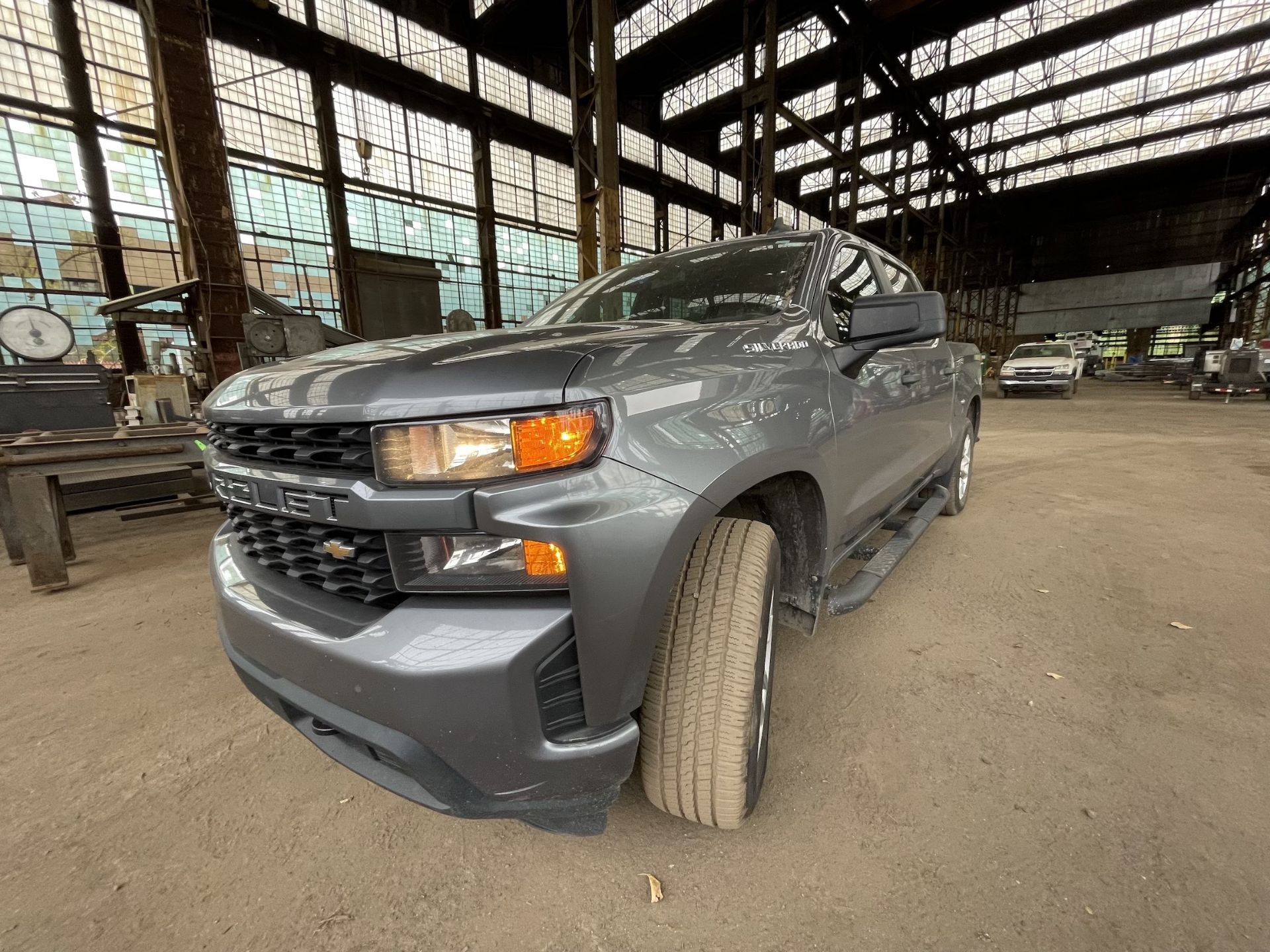 2020 Chevrolet 4X4 Silverado (SE6) - Image 5 of 29