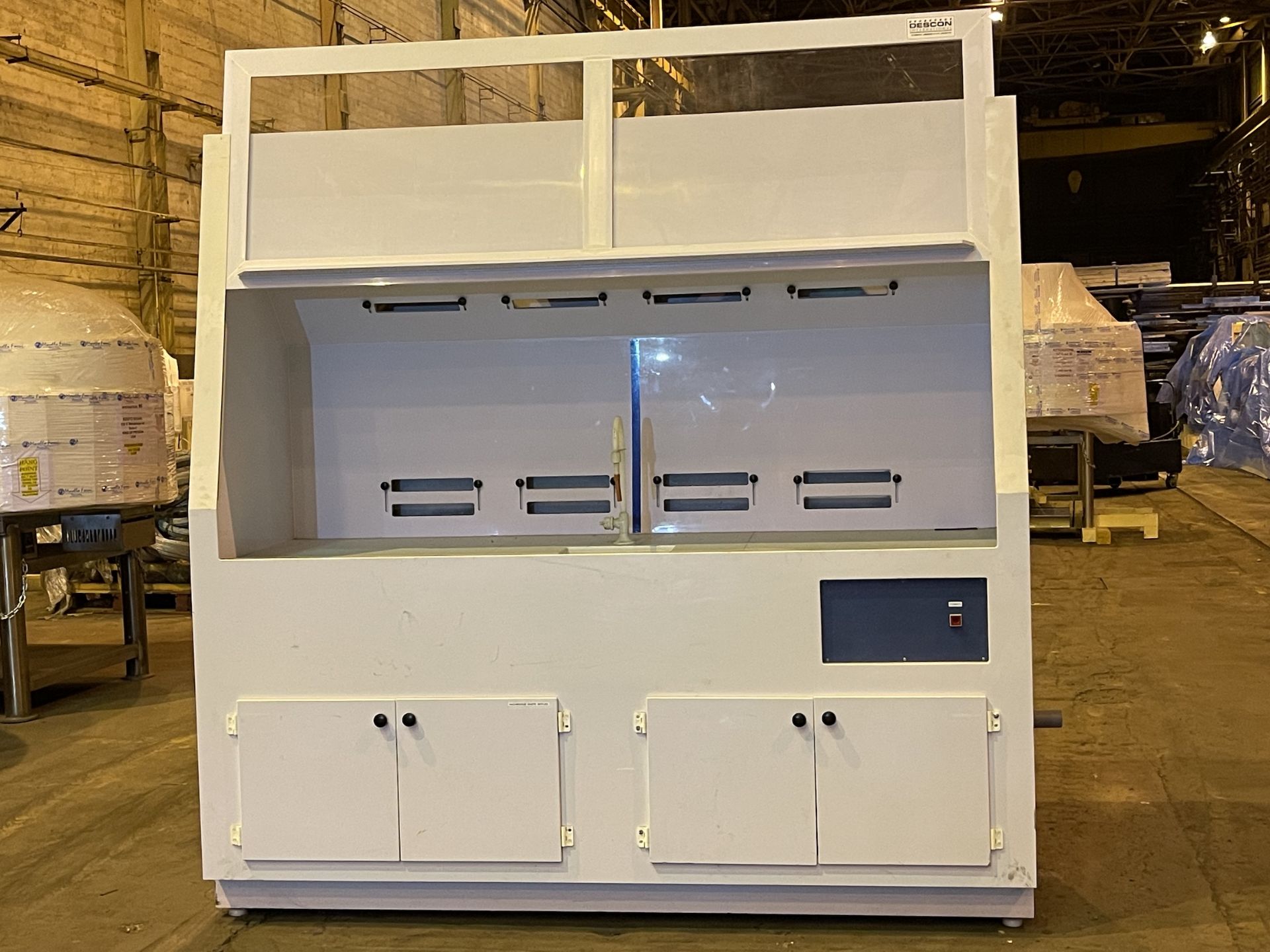 Descon International Fume hood (ETW213) - Image 11 of 13