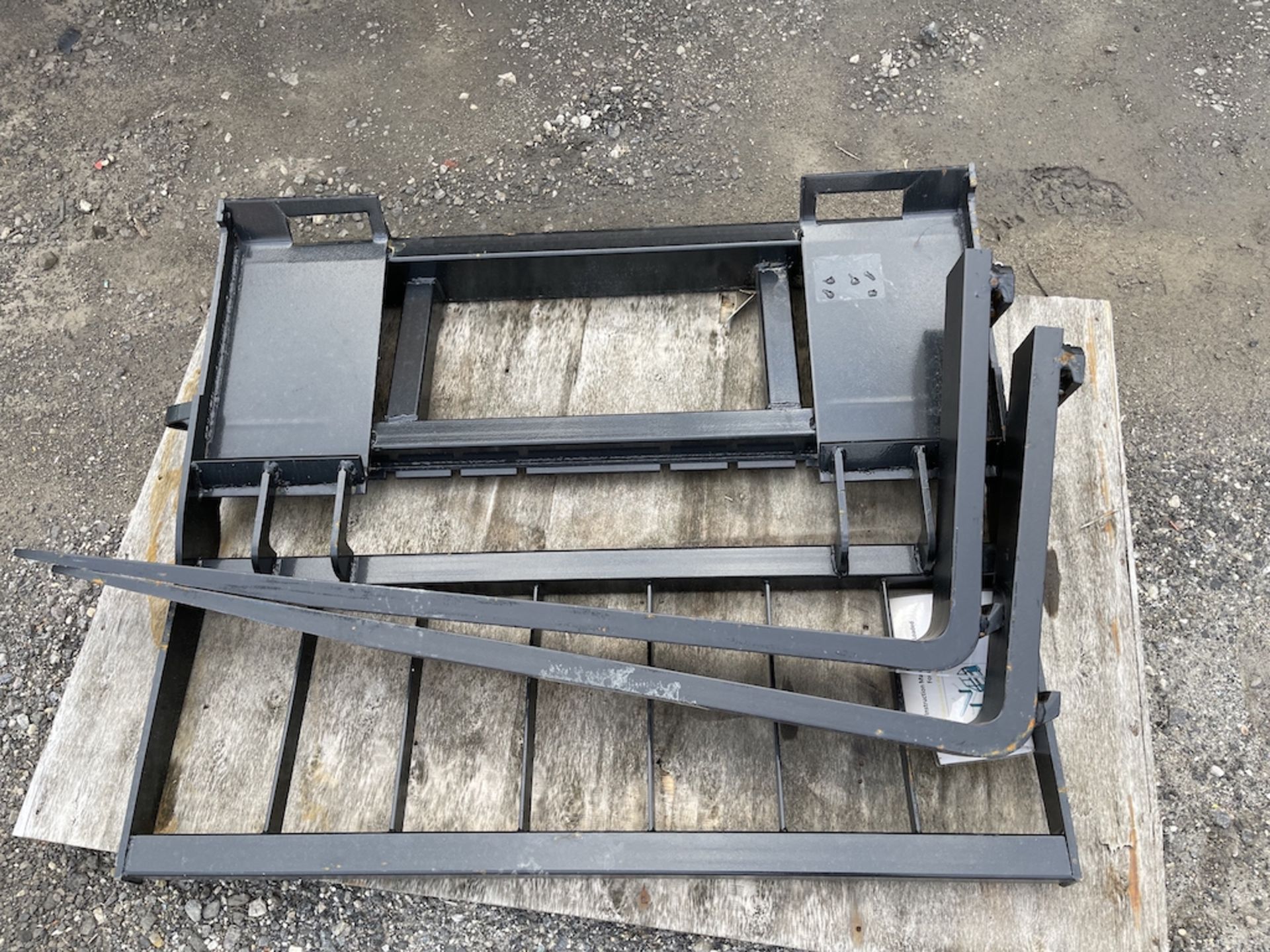 Brand New Mower King 48" Skid Steer Fork Attachment (ES28) - Image 3 of 3