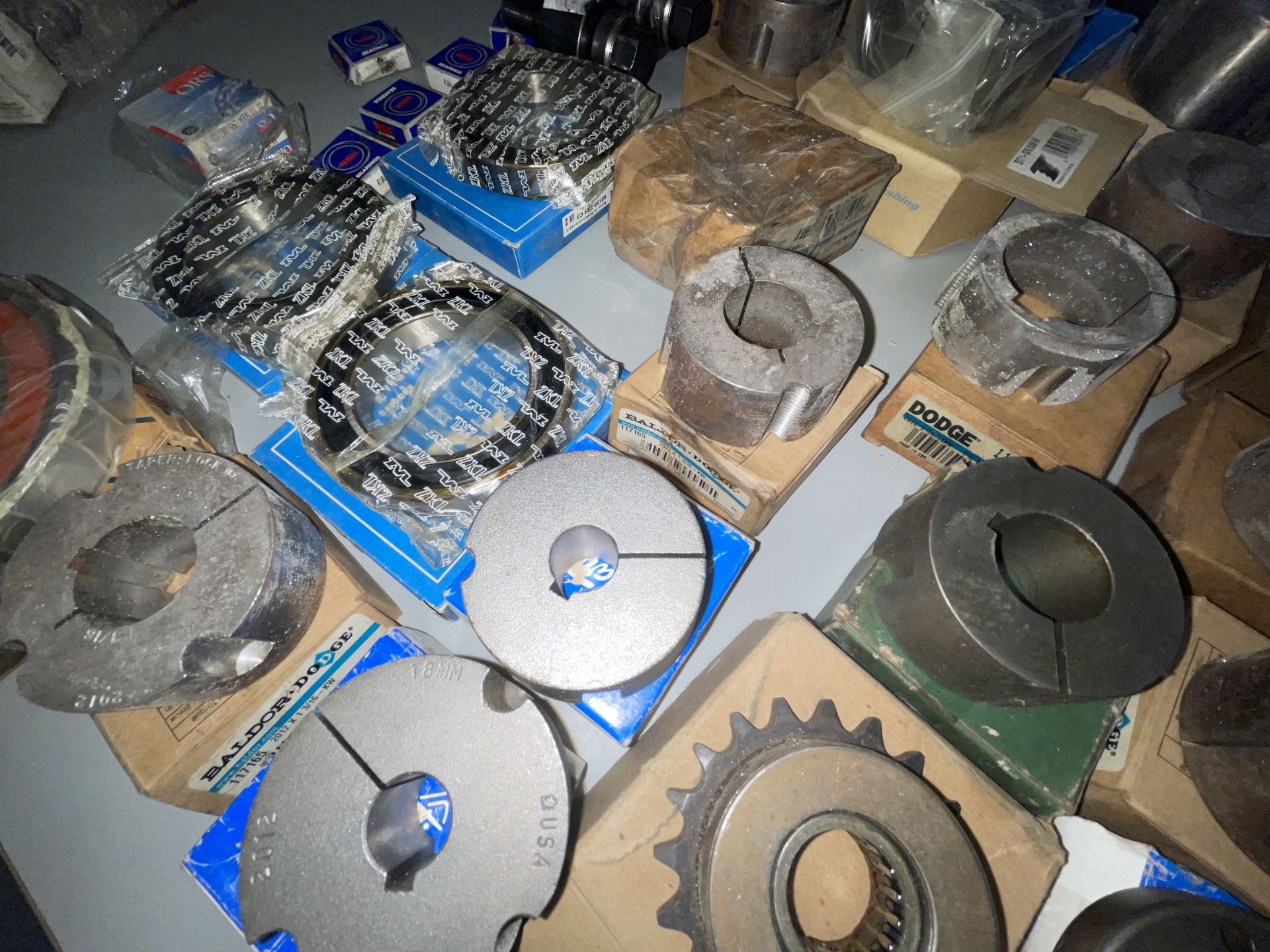 Lot of Bushings and Sprockets (BS80) - Image 3 of 13