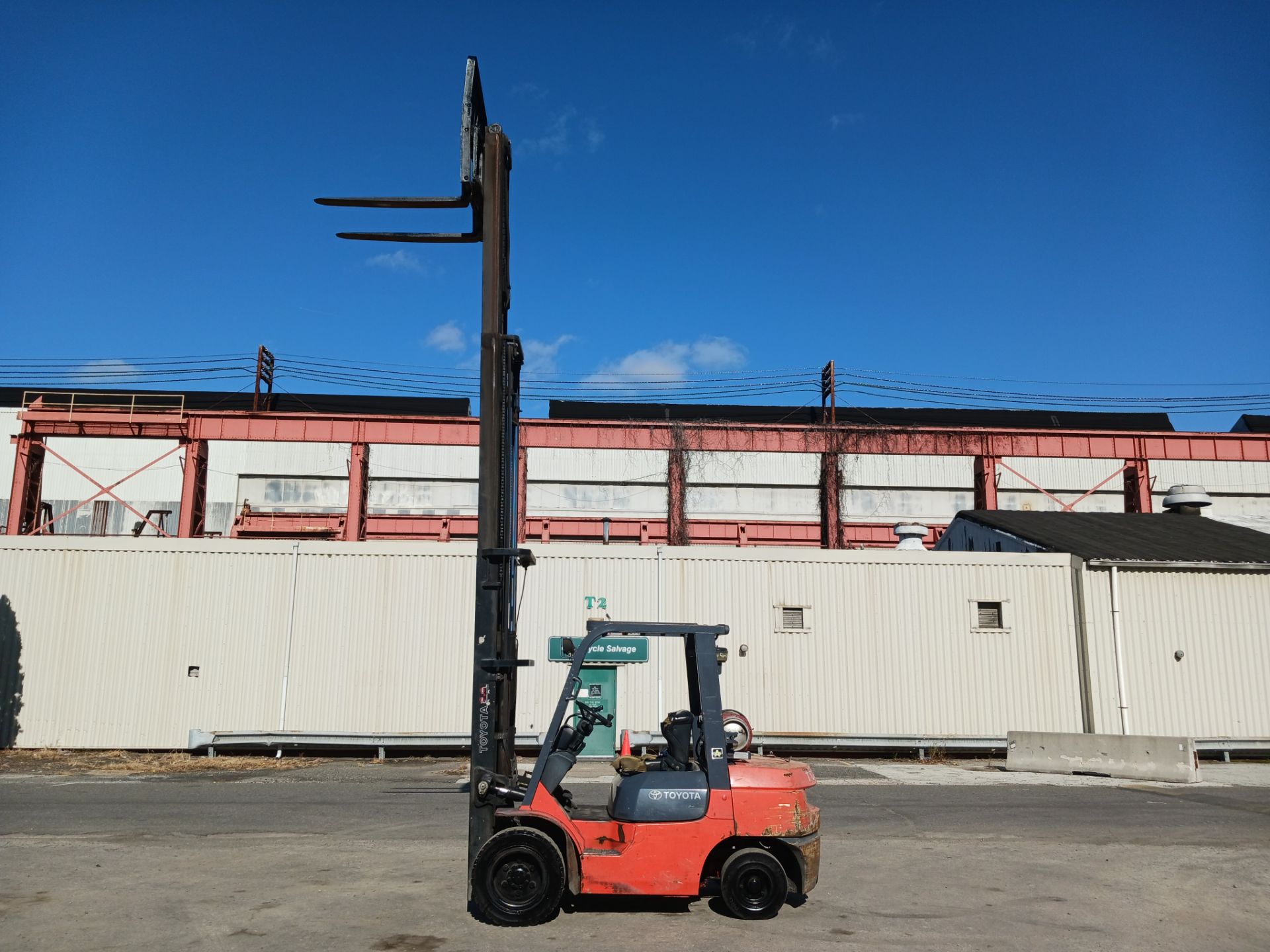 Toyota 7FGU32 6500lb Forklift - Image 7 of 18