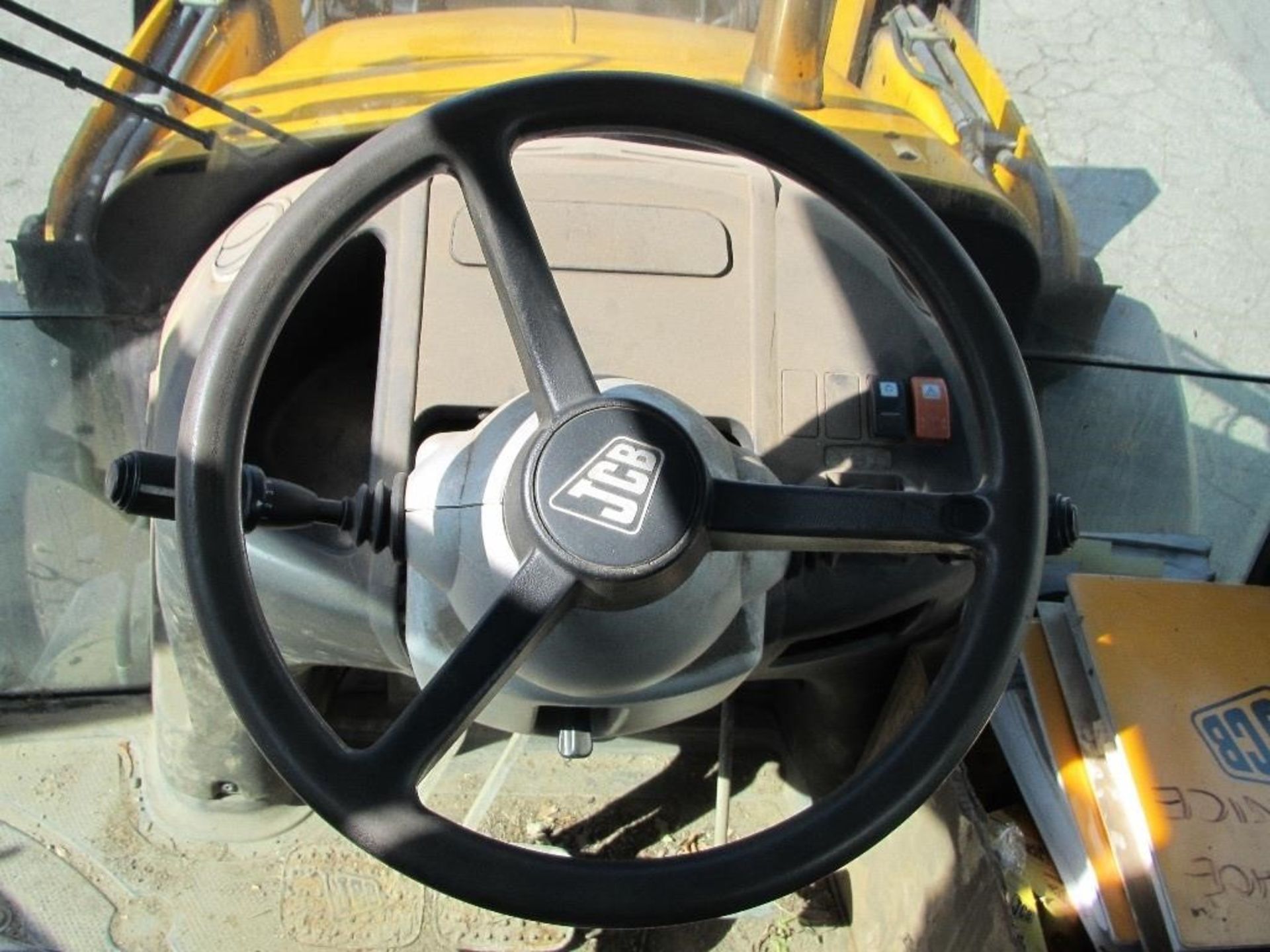 JCB 214 4X4 Backhoe - Image 8 of 23