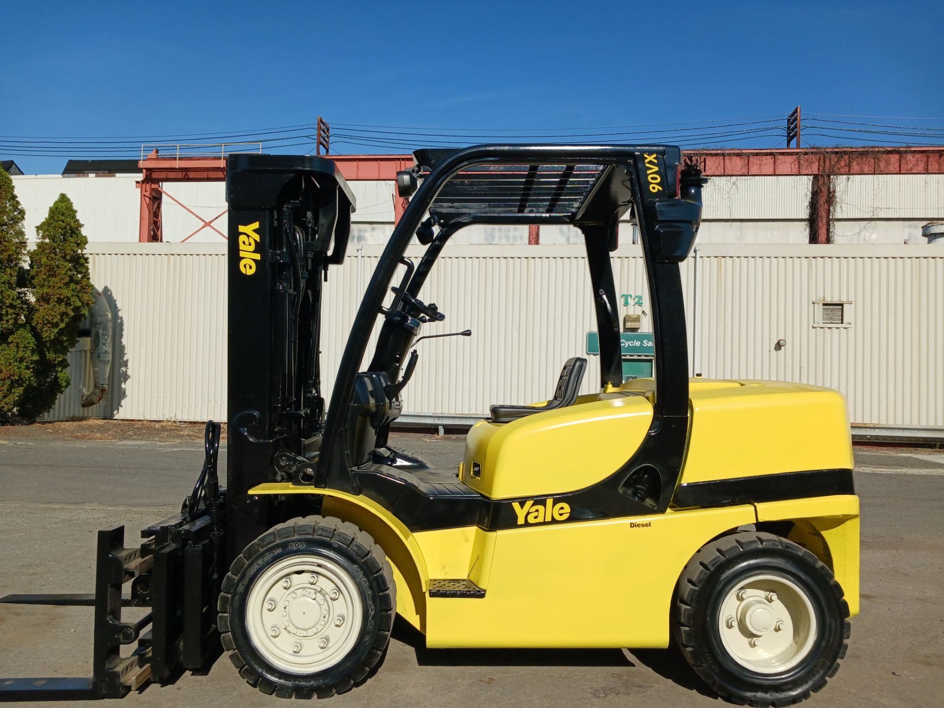 Yale GDP090VXNCSE090 9,000lb Forklift - Image 4 of 21