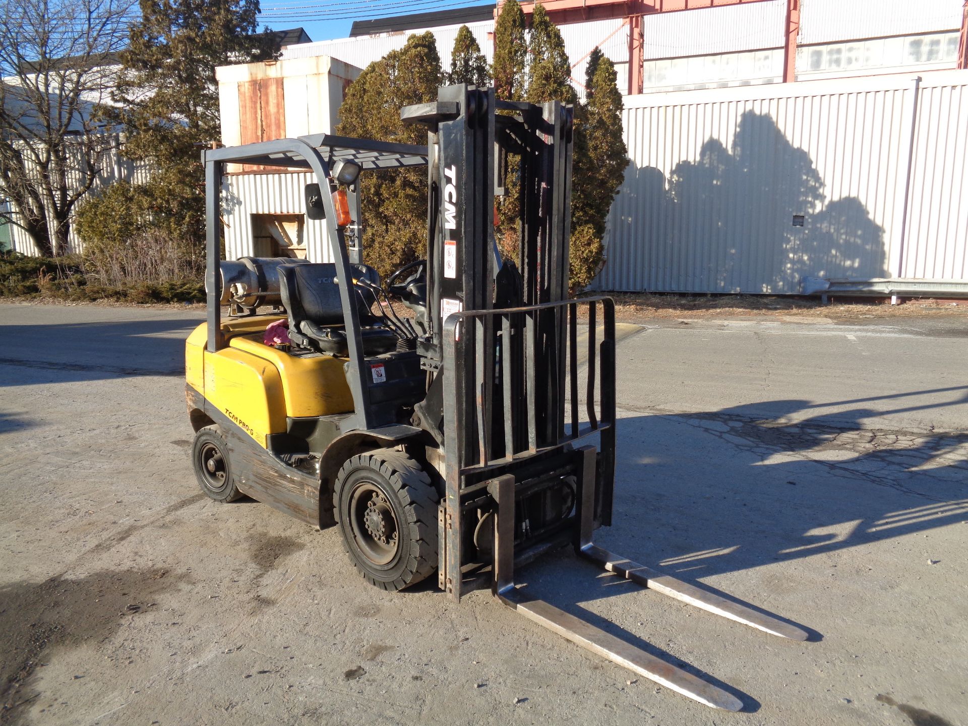 TCM FG25T3L 5,000lb Forklift - Image 7 of 11