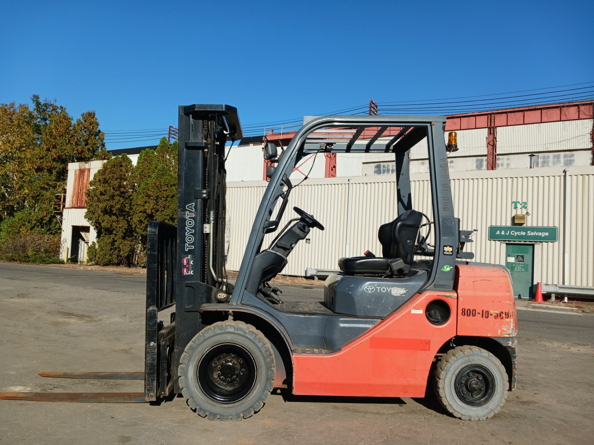 2016 Toyota 8FGU25 5,000lb Forklift - Image 4 of 21