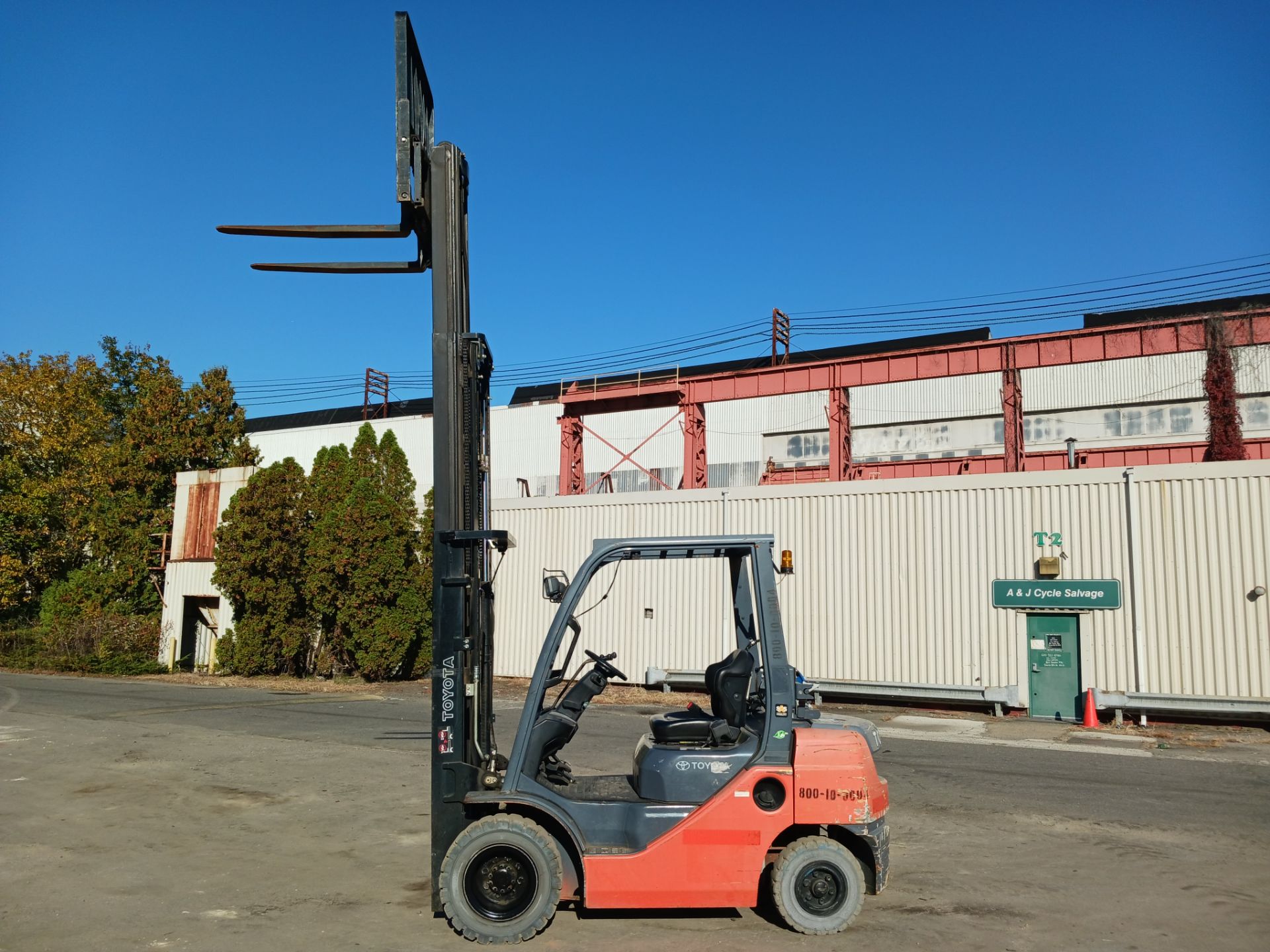 2016 Toyota 8FGU25 5,000lb Forklift - Image 7 of 21