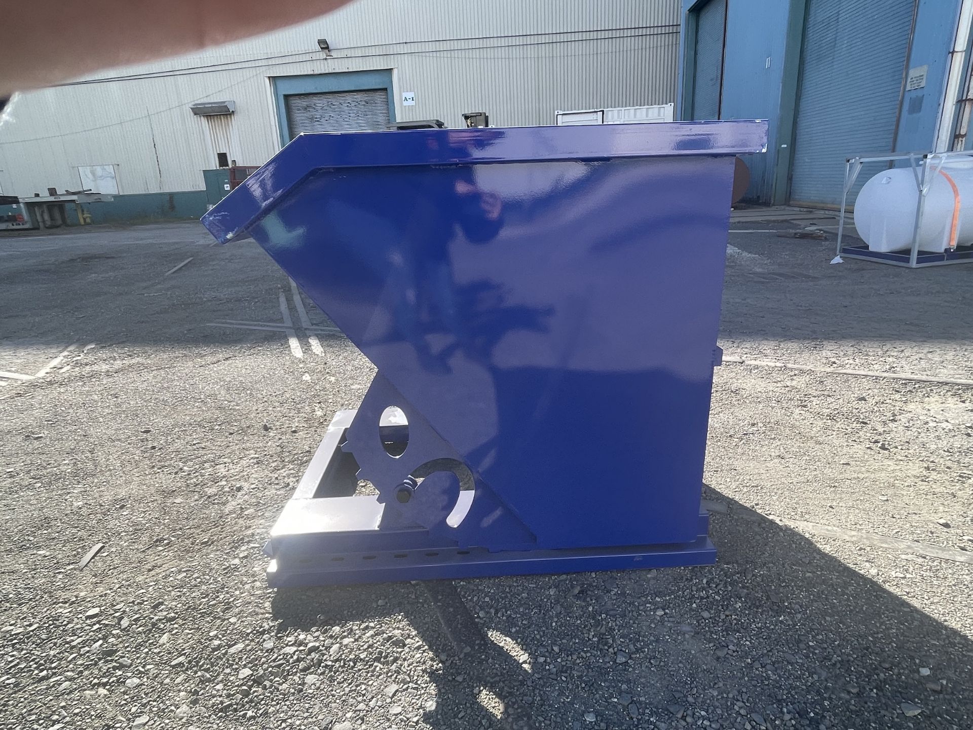 Brand New 1 Cubic Yard Self Dumping Hopper (NY133) - Image 6 of 7