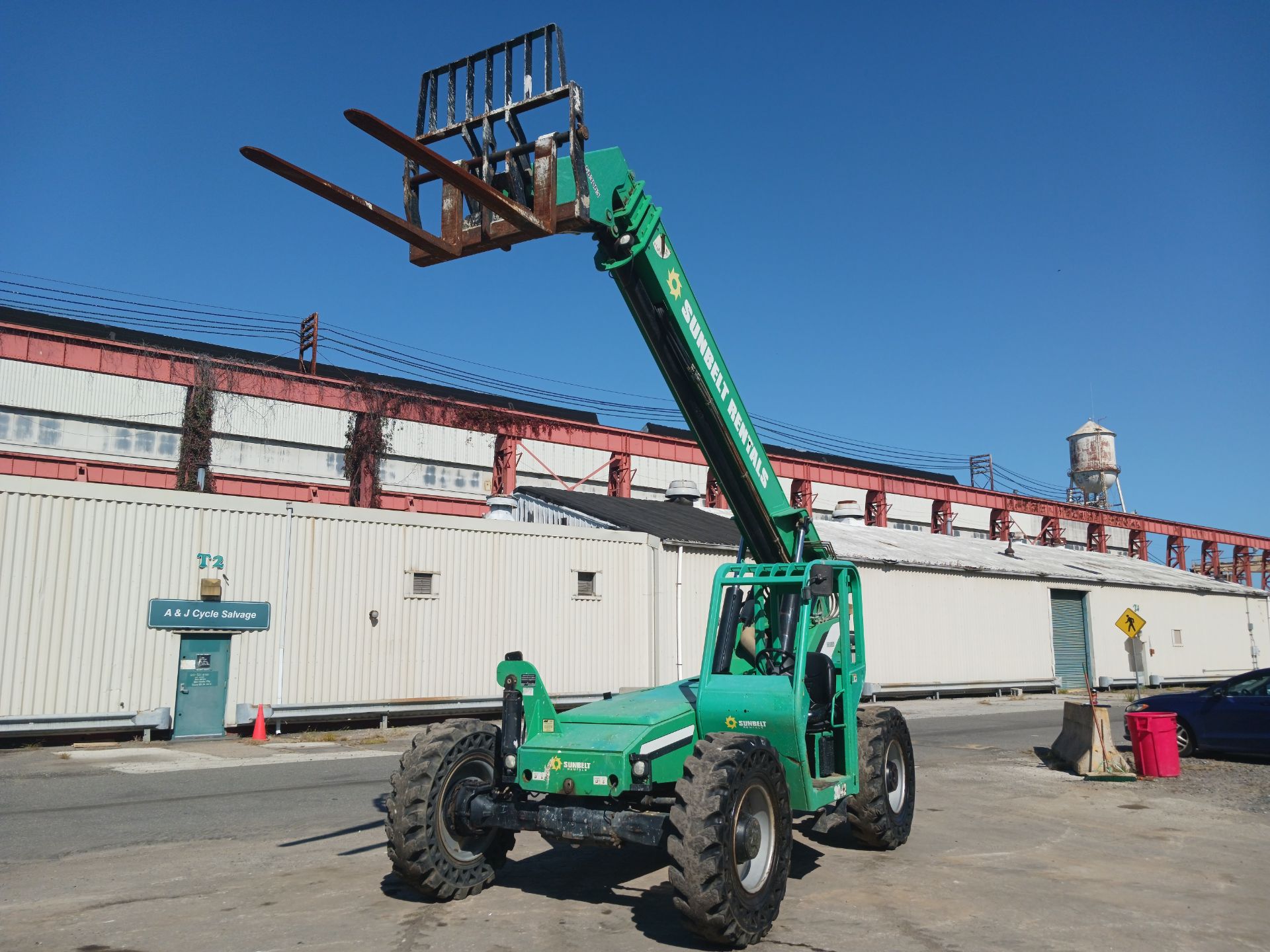 2014 JLG Skytrak 8042 8,000lb Telescopic Forklift - Image 3 of 33