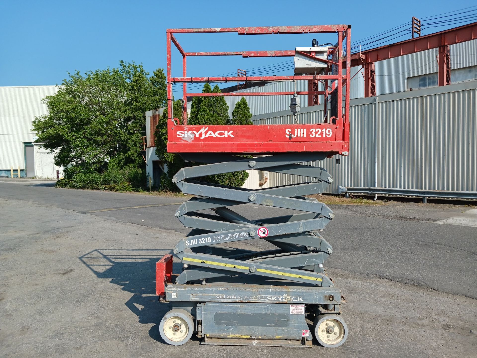 2013 Skyjack SJIII-3219 19ft Scissor Lift (A1) - Image 4 of 16