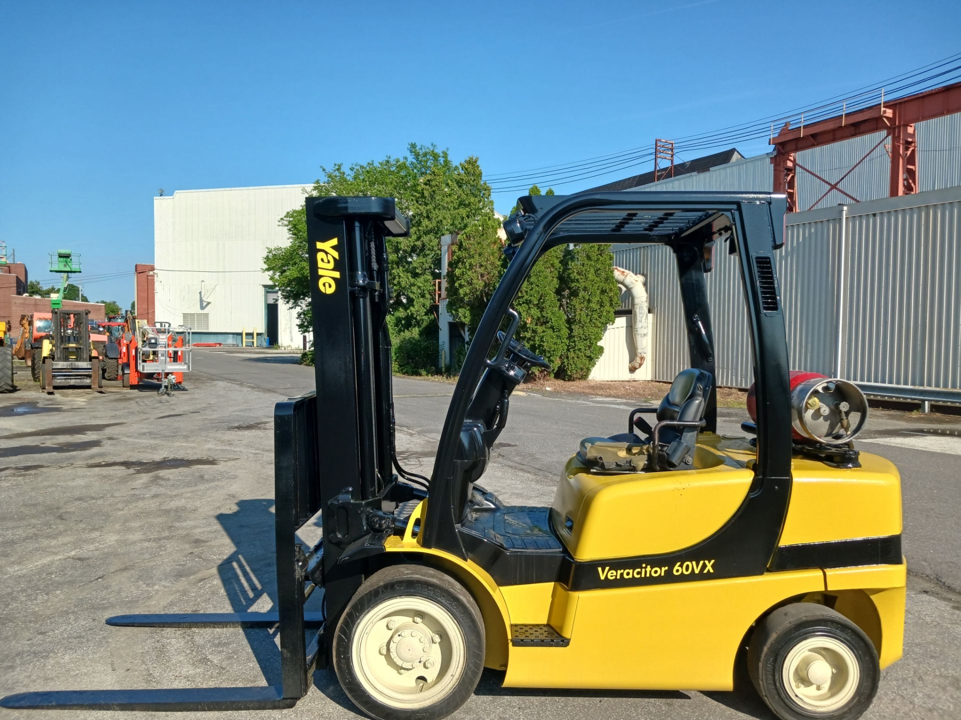 Yale GLP060VX 6,000lb Forklift - Image 4 of 13