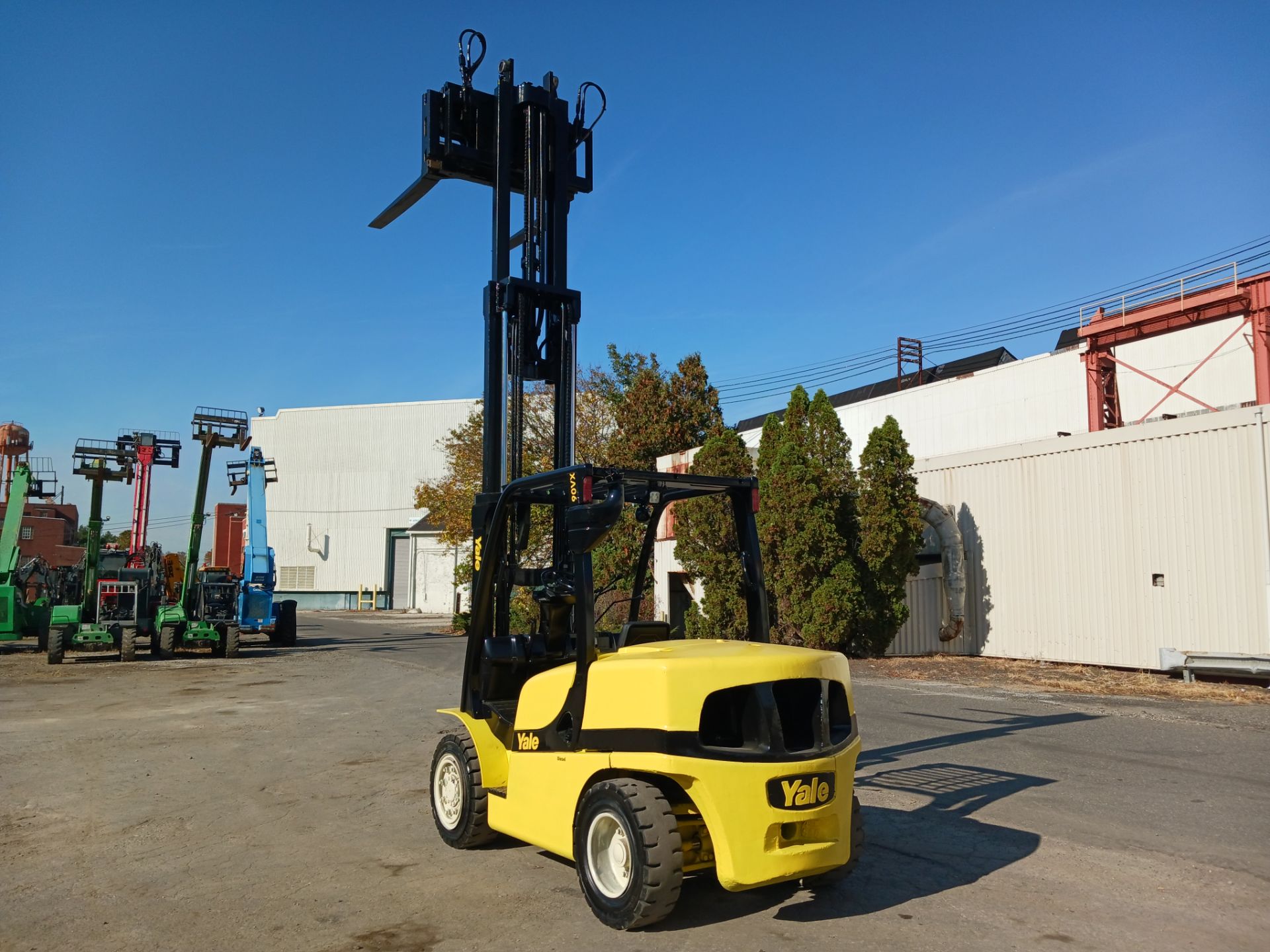 Yale GDP090VXNCSE090 9,000lb Forklift - Image 9 of 21