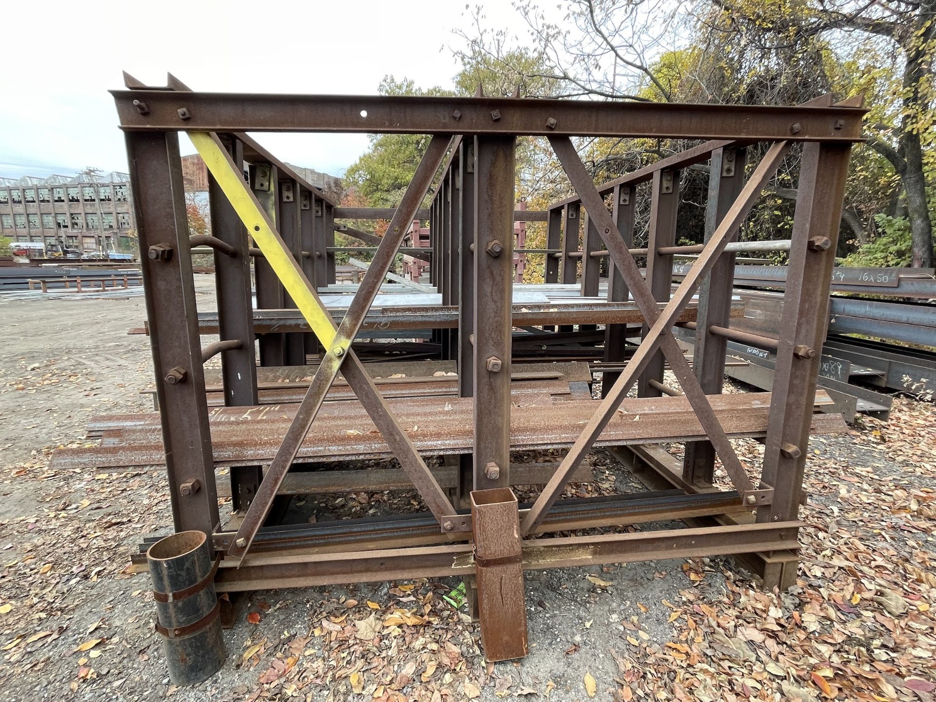 Material Racking with Galvanized Bars (SE18) - Image 5 of 15