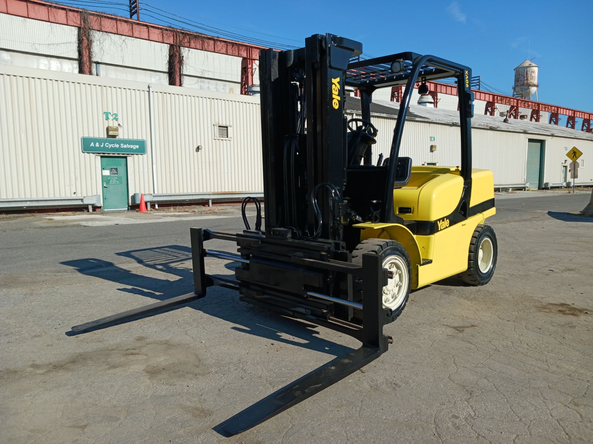 Yale GDP090VXNCSE090 9,000lb Forklift - Image 7 of 21