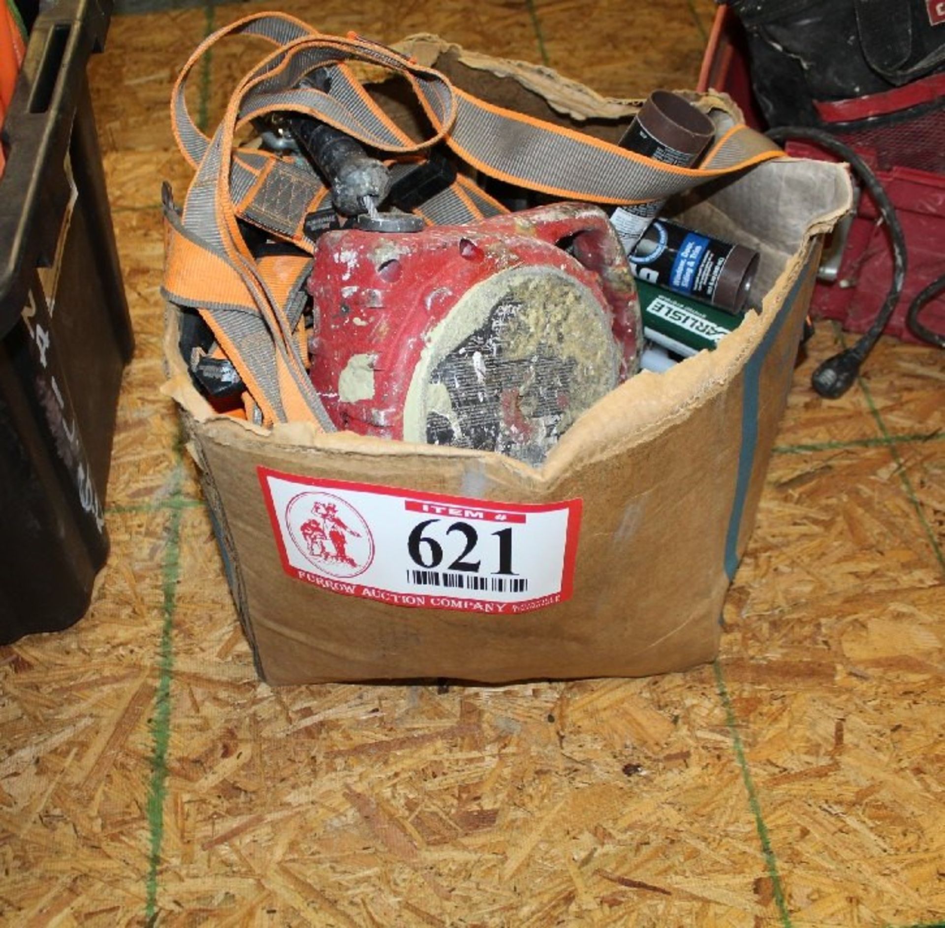 Contents of Box, Safety Harnesses & Fall Protection Gear