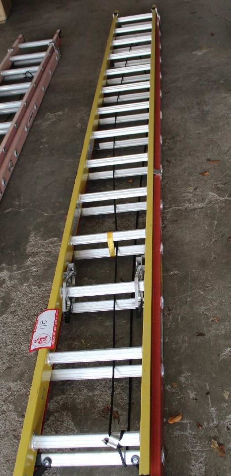 Werner 28' Glide safe Heavy Duty Extension Ladder